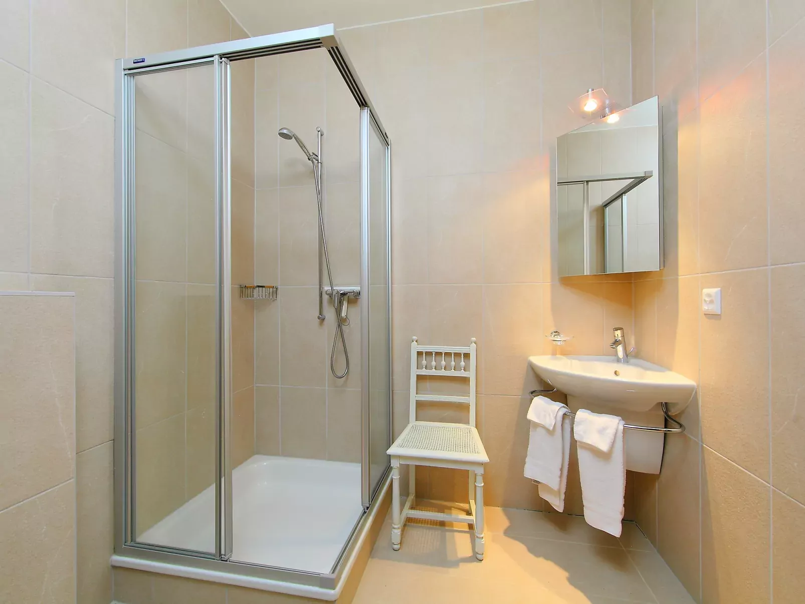 Chalet Arvine-Inside