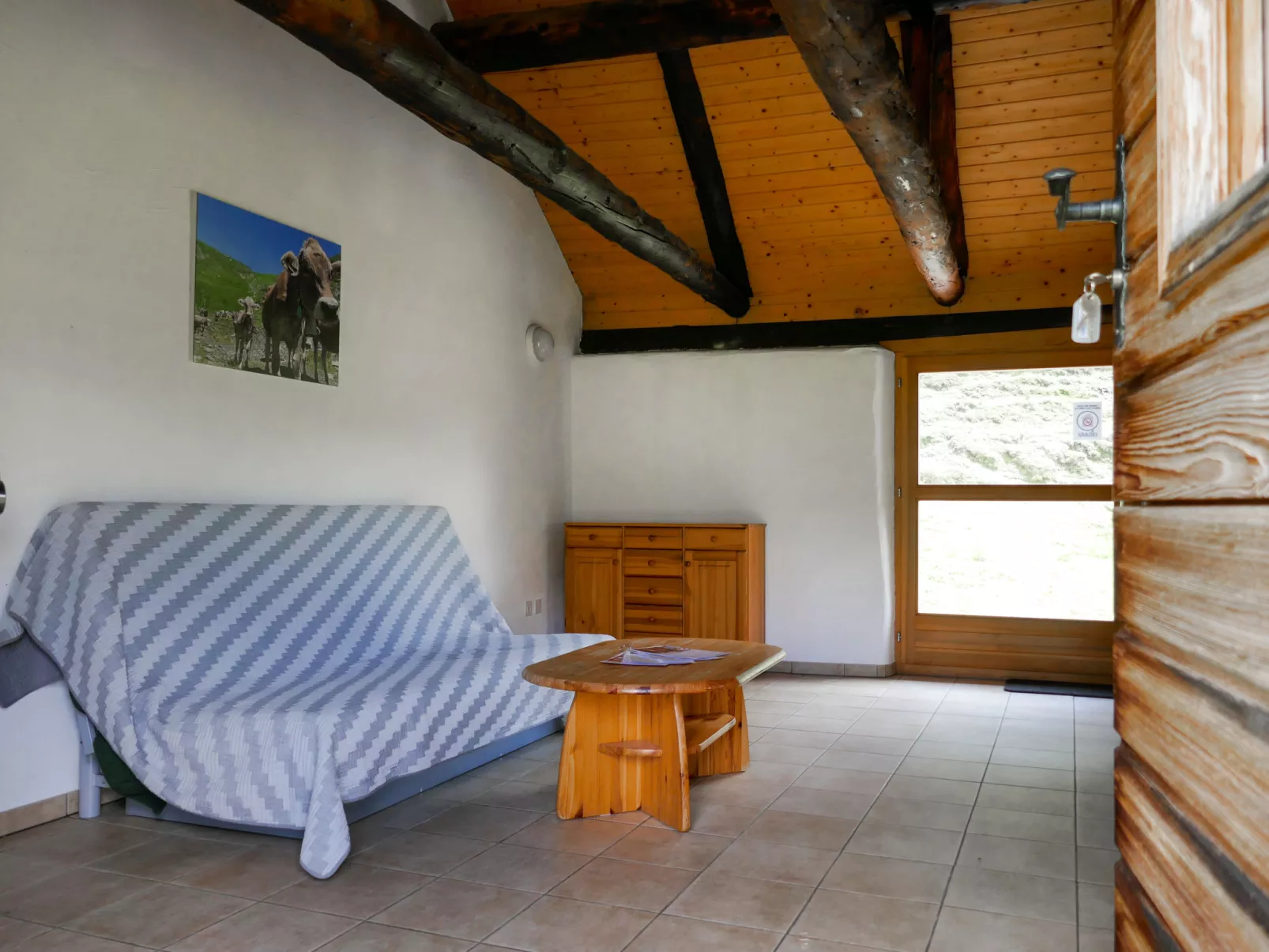 Rustico Dolomia-Inside