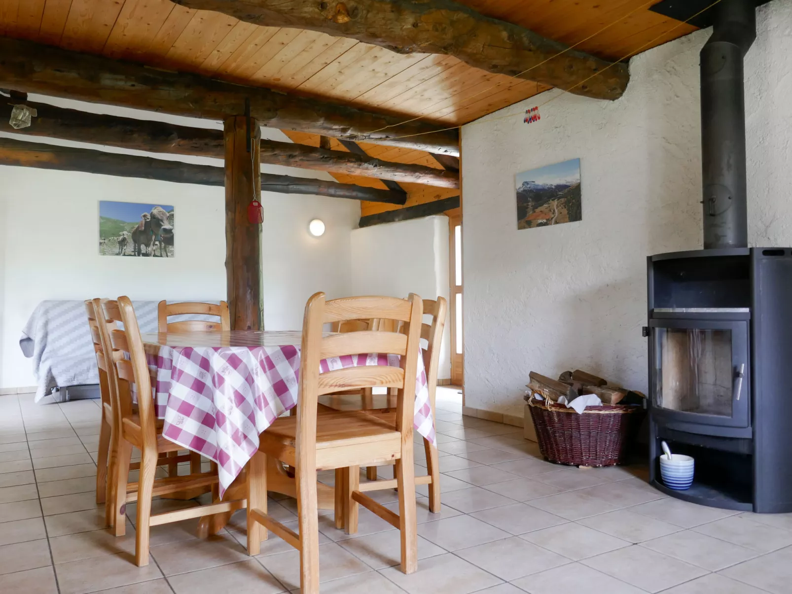 Rustico Dolomia-Inside