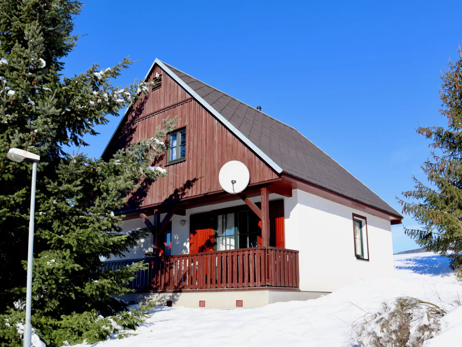 Holiday Hill 63-Draußen