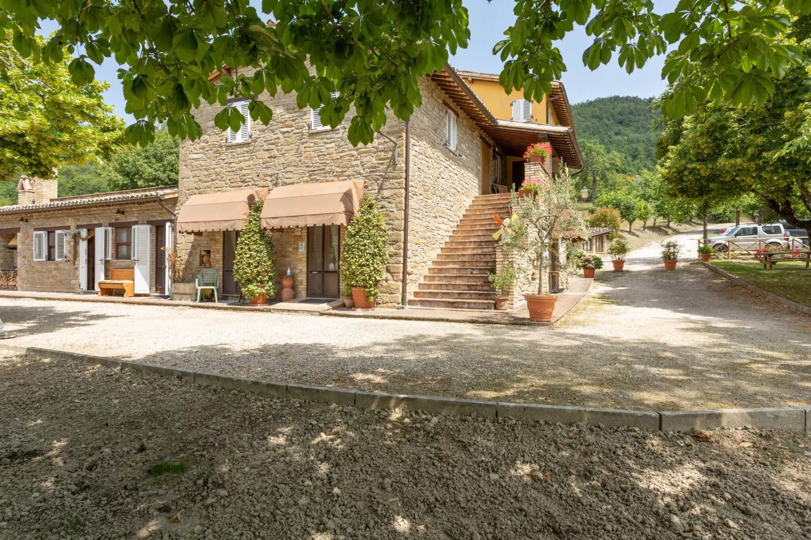 Agriturismo Paradiso Paola-Exterior summer