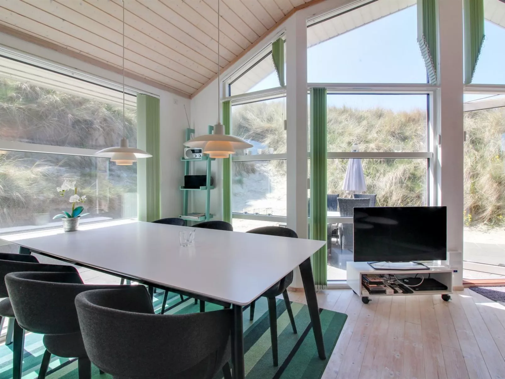 "Felippa" - 25m from the sea-Inside