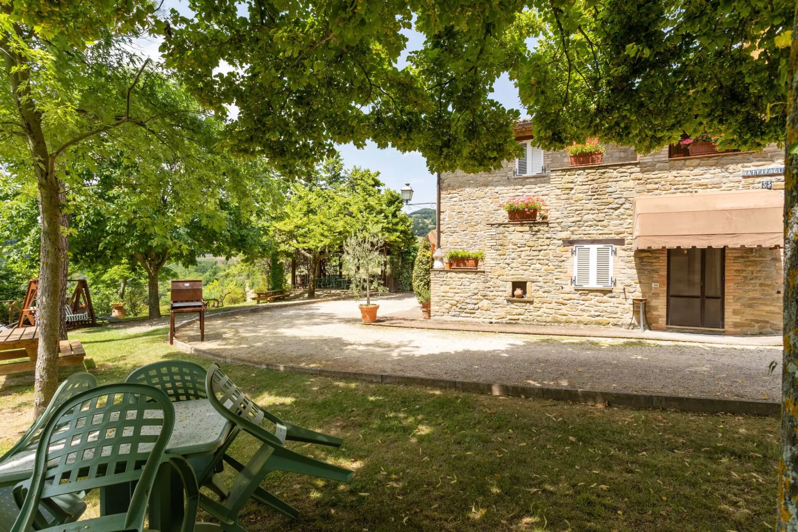 Agriturismo Paradiso Paola-Exterior summer