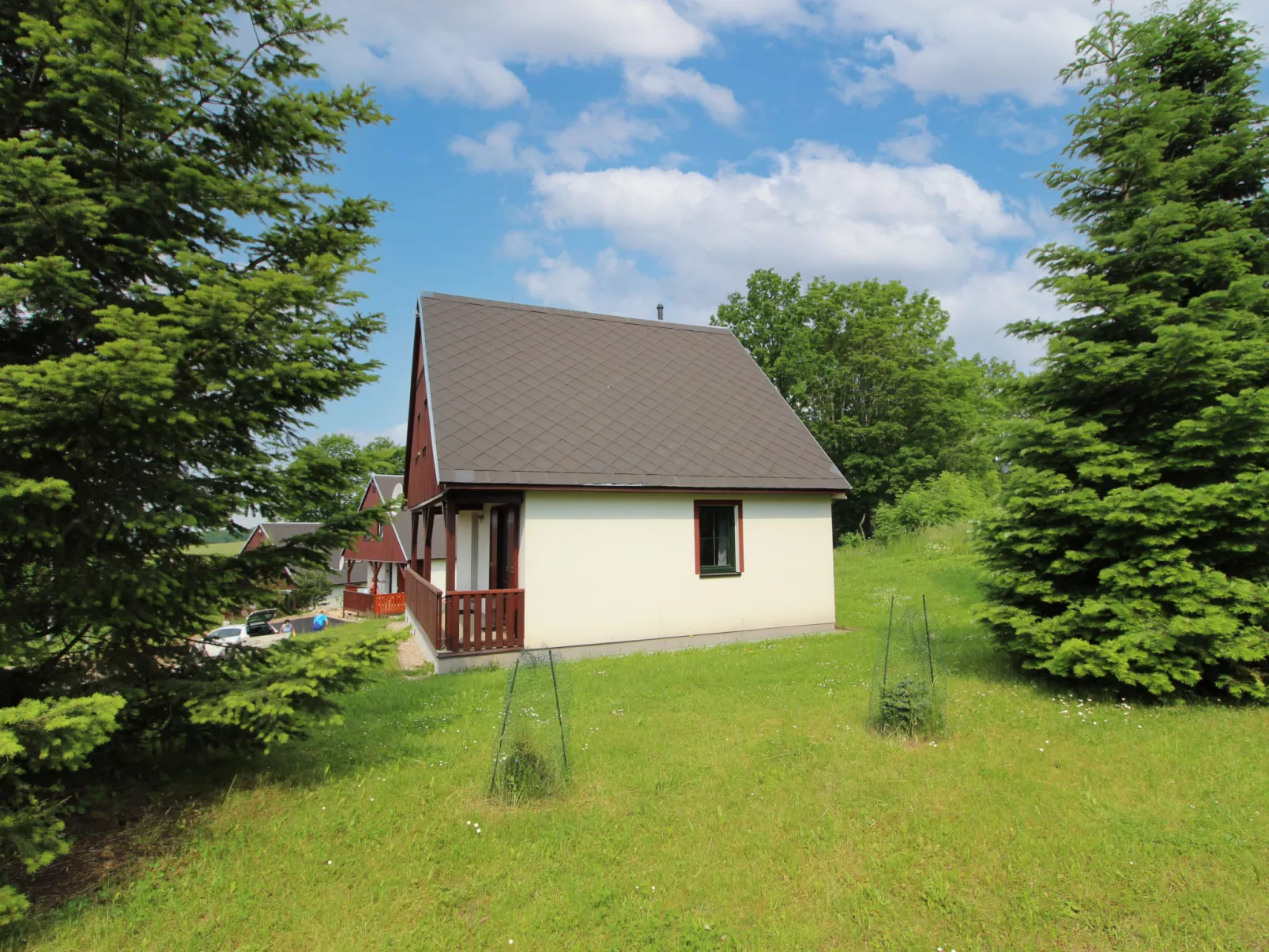 Holiday Hill 65-Dehors