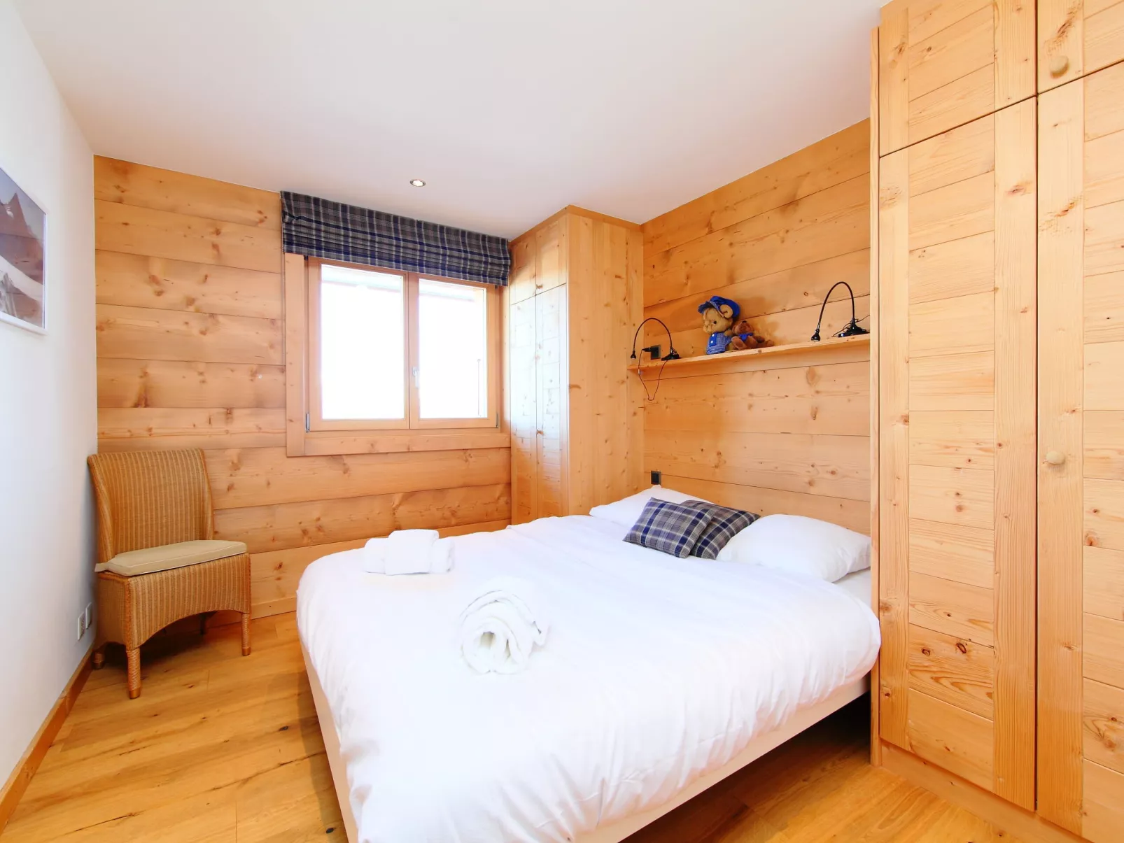 Chalet Jadi-Drinnen