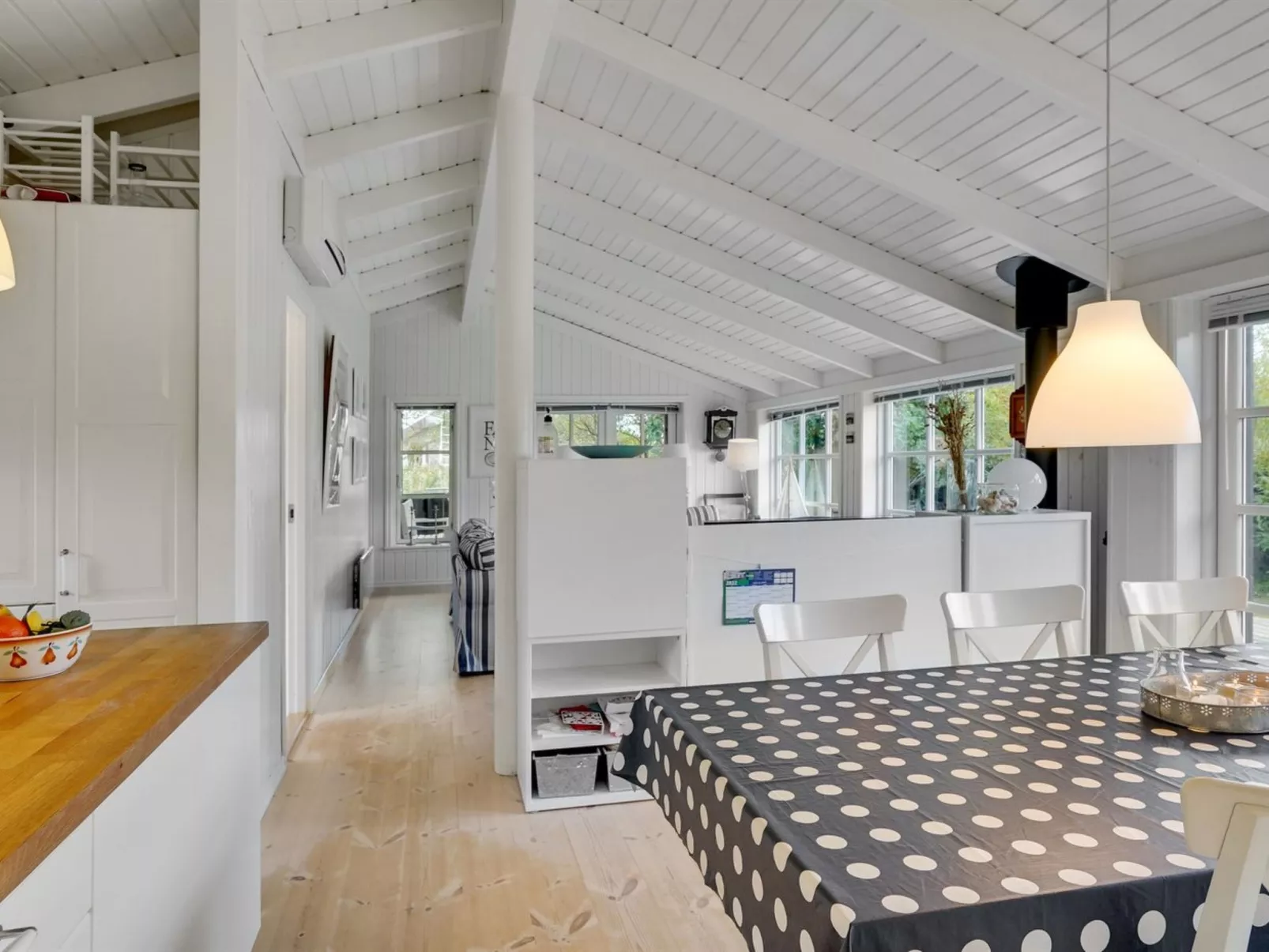"Danko" - 1.5km from the sea-Inside