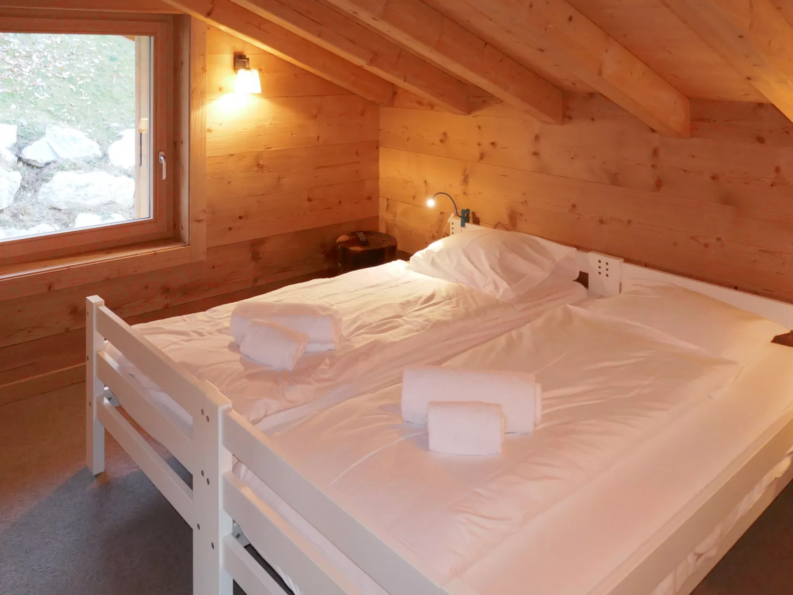 Chalet Jadi-Drinnen