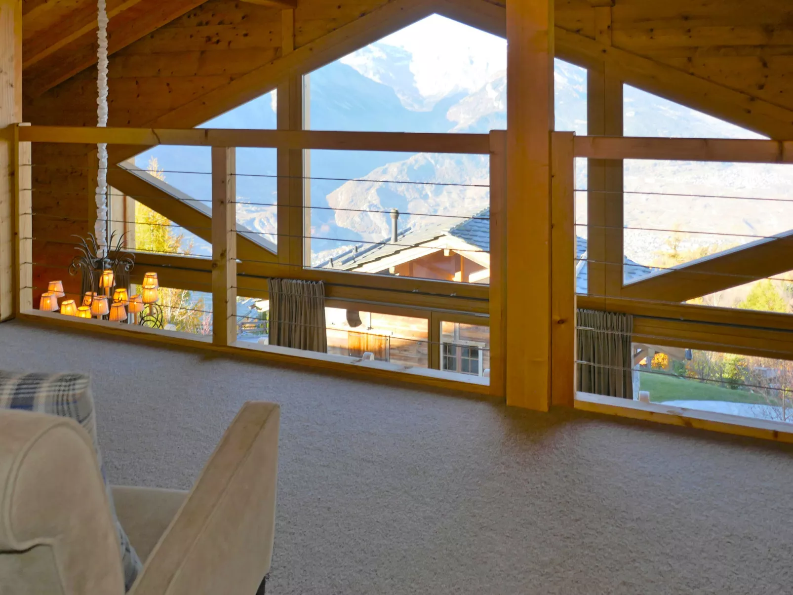 Chalet Jadi-Drinnen