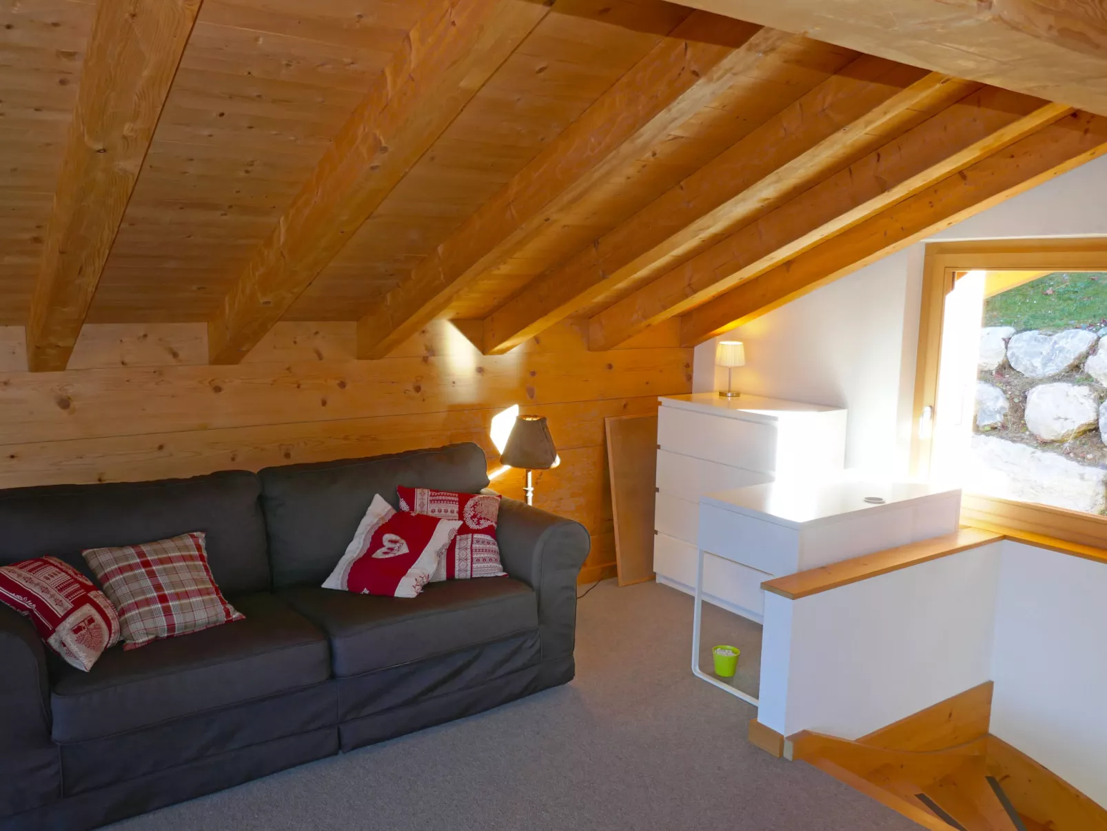 Chalet Jadi-Drinnen