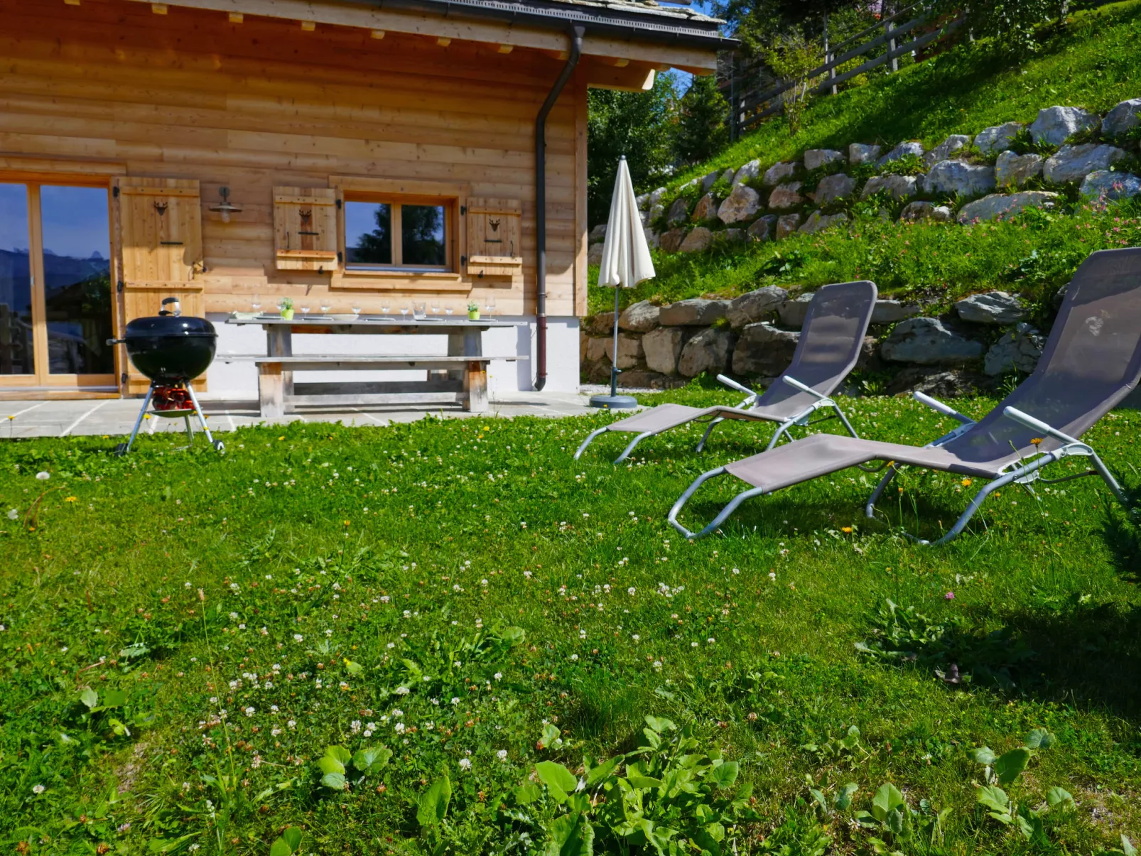 Chalet Jadi-Draußen