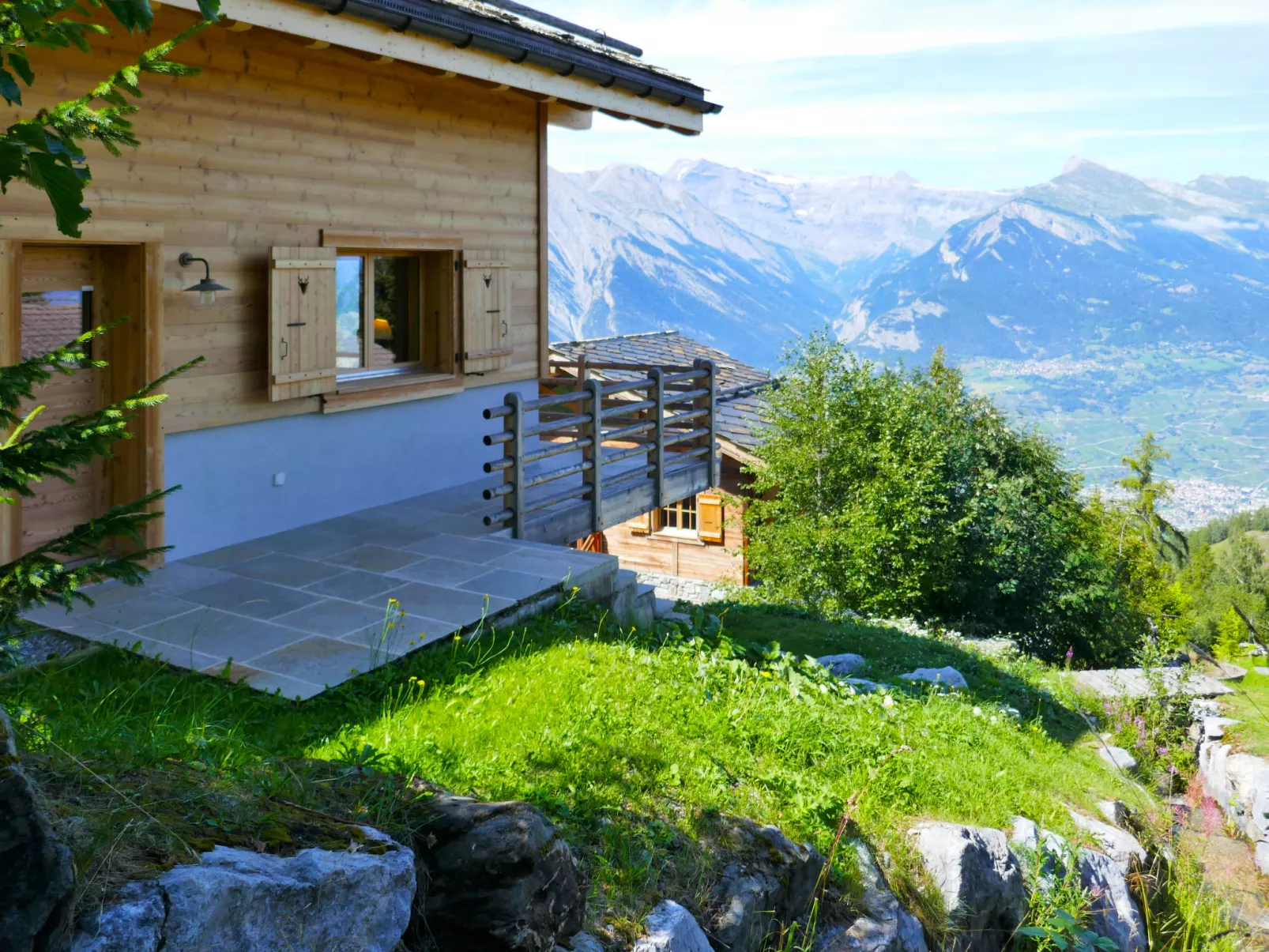 Chalet Jadi-Draußen