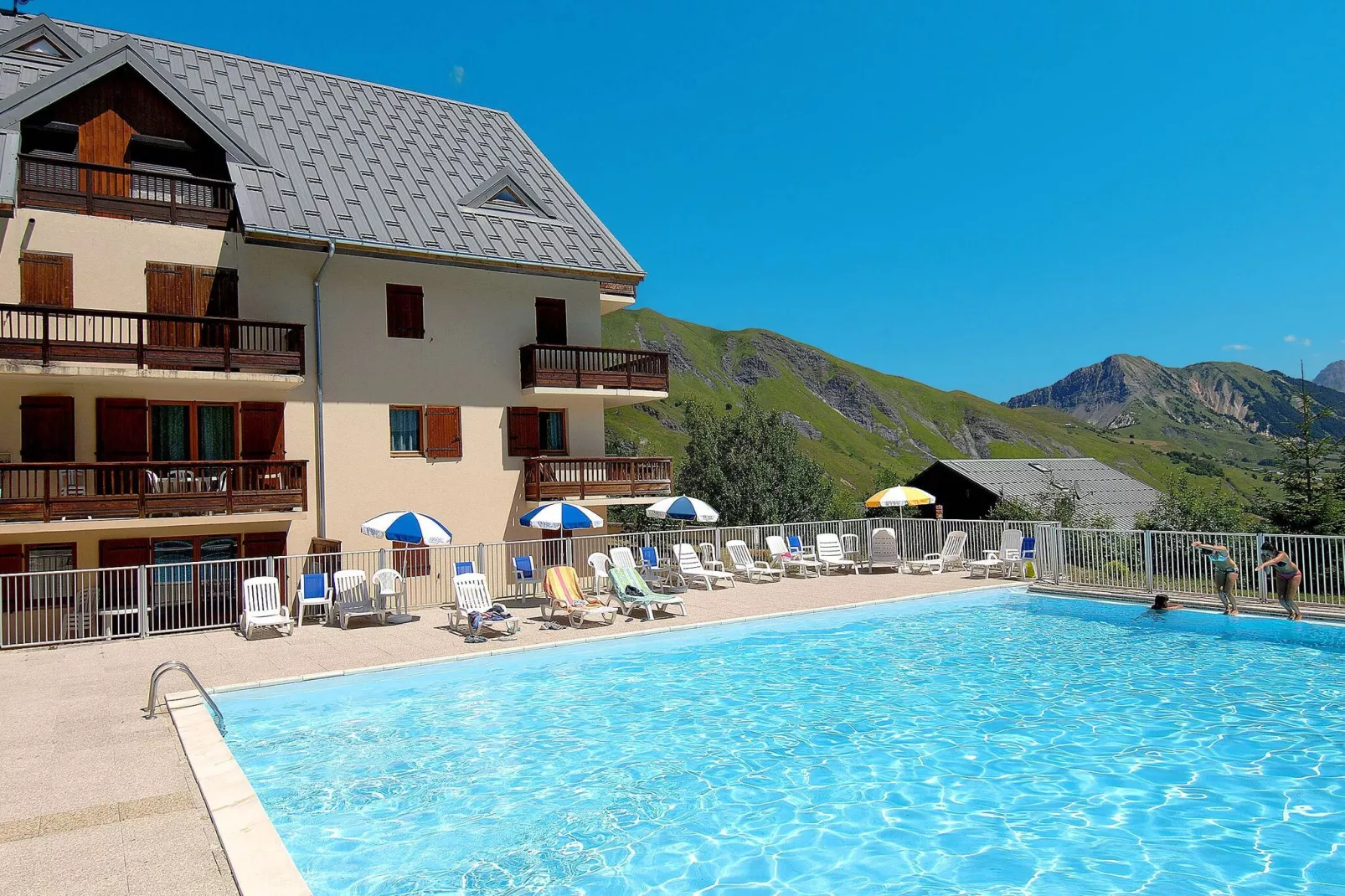 Residence Les Sybelles 1-Exterior summer