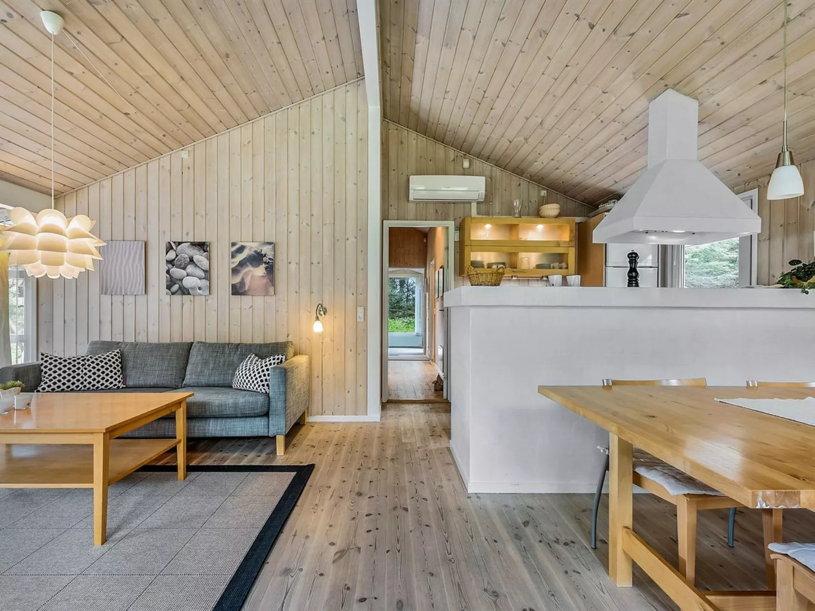 "Ilka" - 375m from the sea-Inside