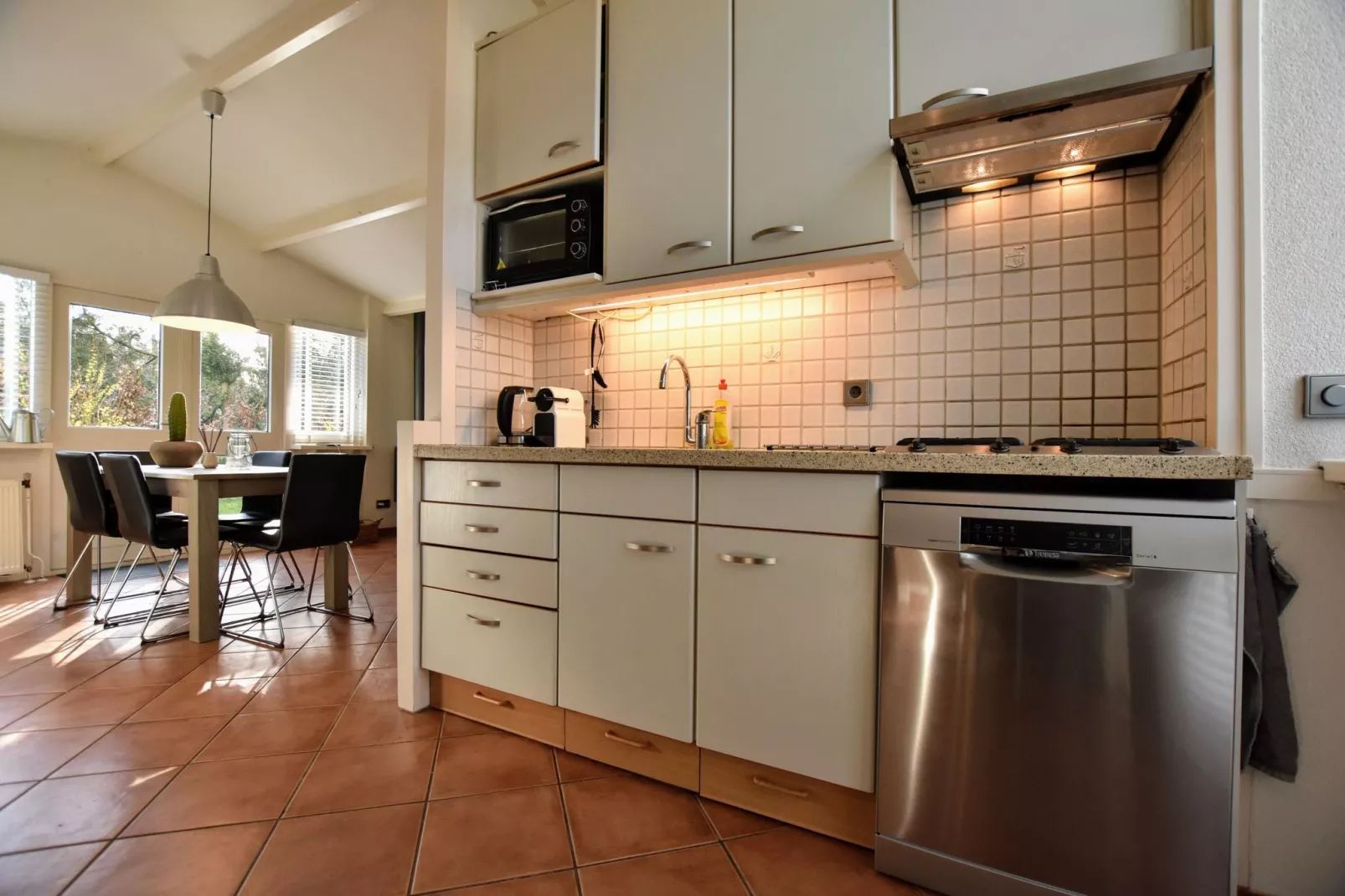 't Voortsche Boshuys-Kitchen