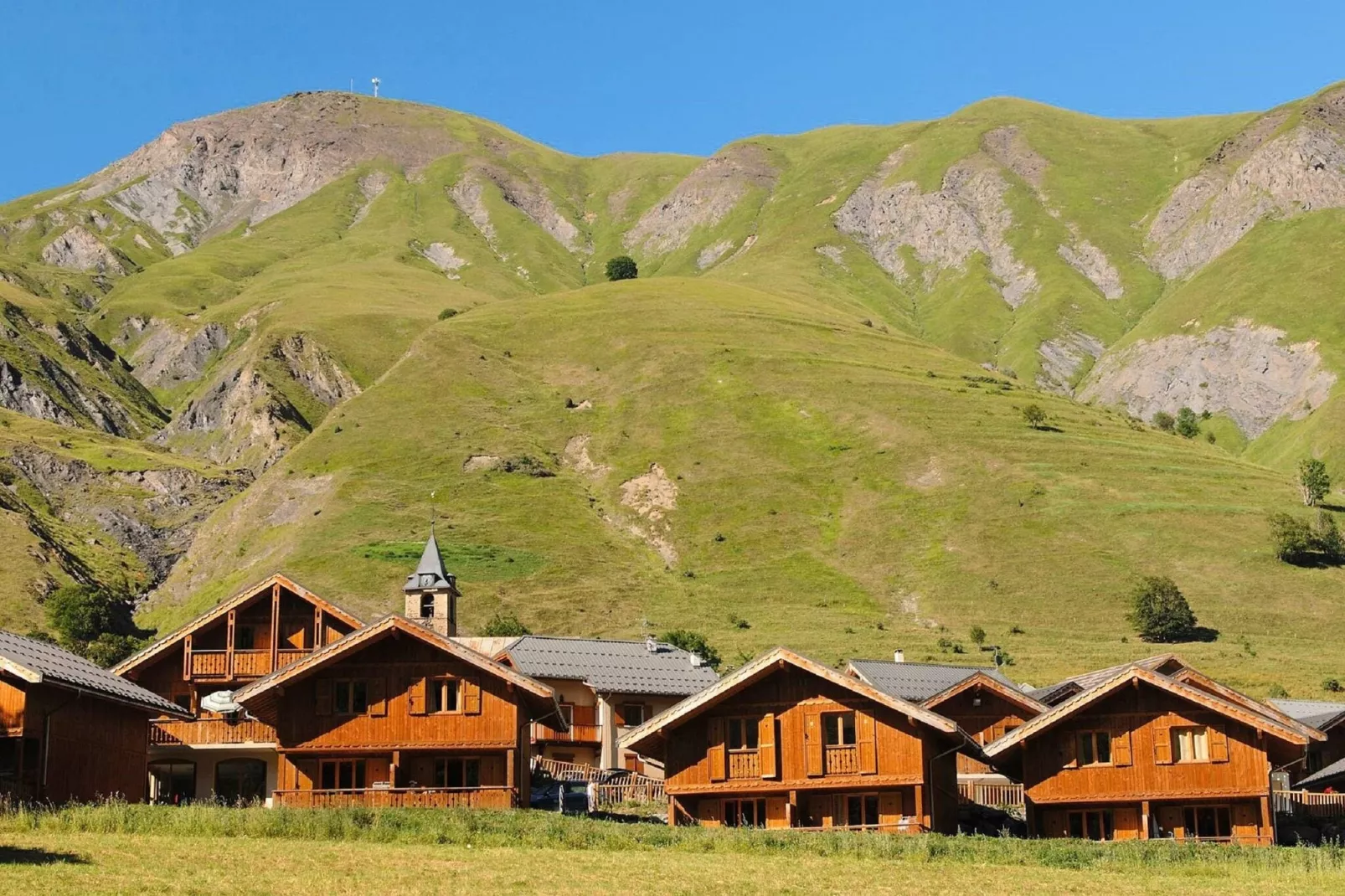 Les Chalets de l'Arvan II 2-Exterior summer