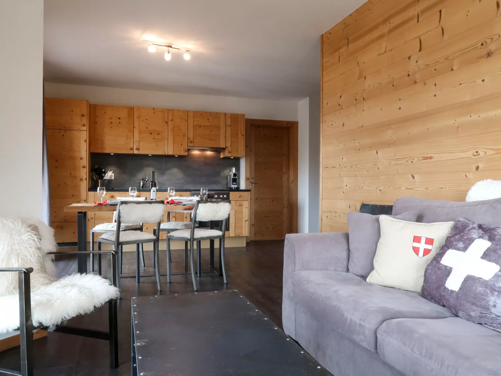 Ferme de Sandra F2-Inside