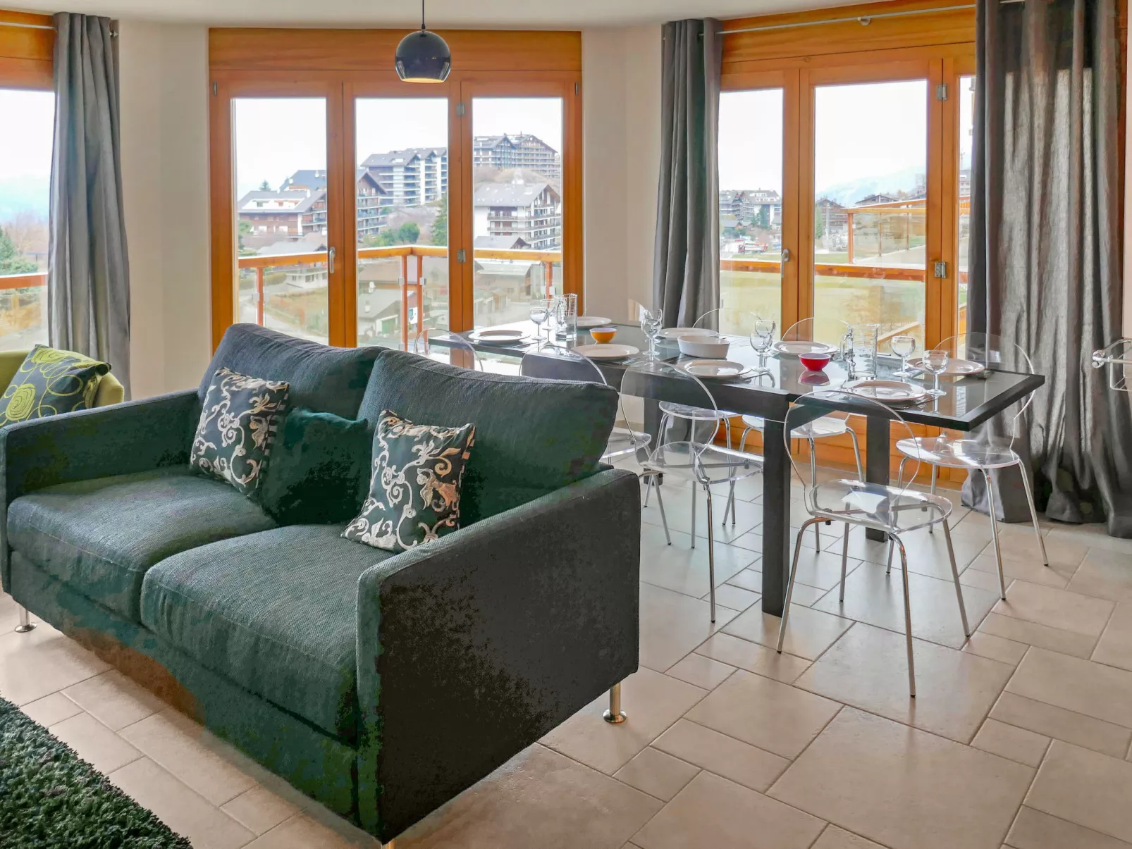 Domaine des Reines D14-Inside