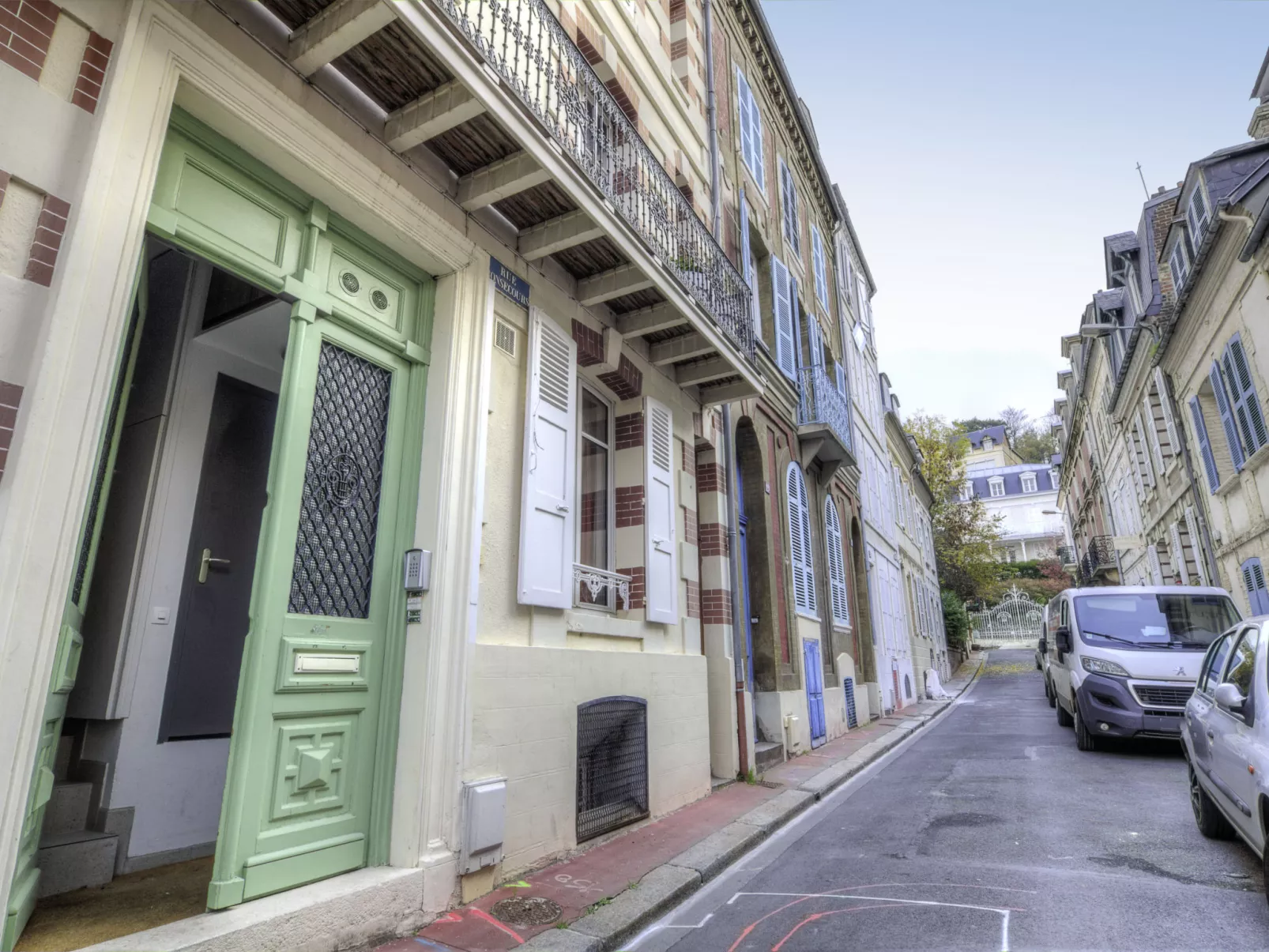 Bonsecours-Outside