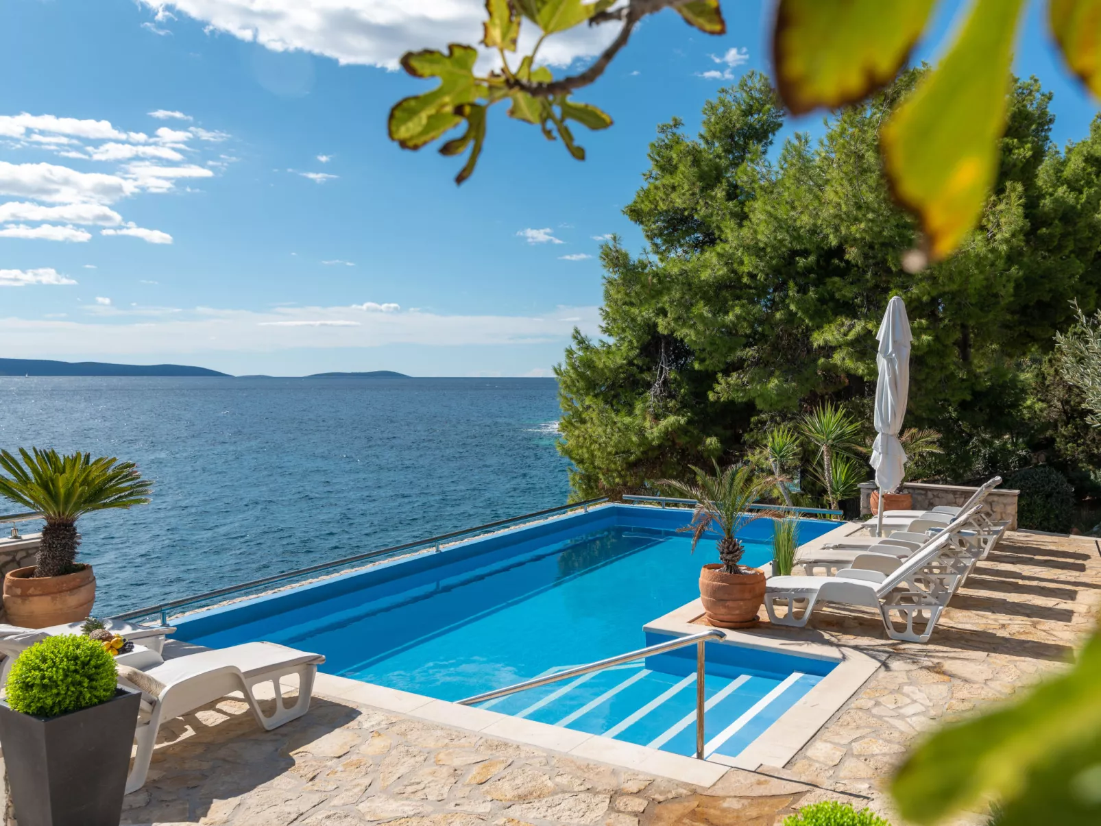 Villa Pinia-Dedans