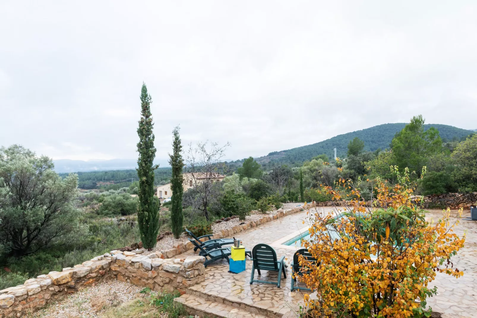 Masia Vinaixa - View in summer