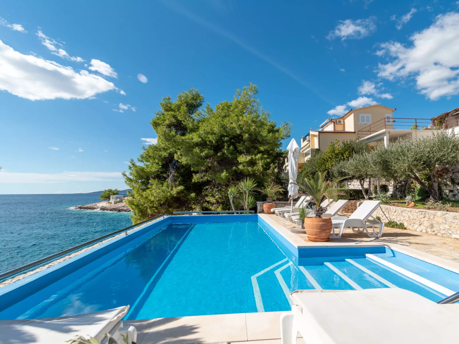 Villa Pinia - Draußen