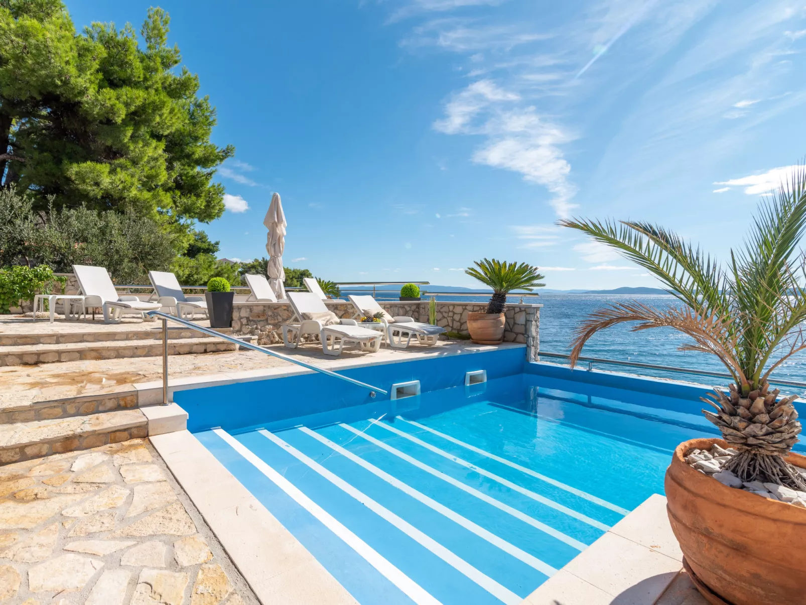 Villa Pinia - Draußen