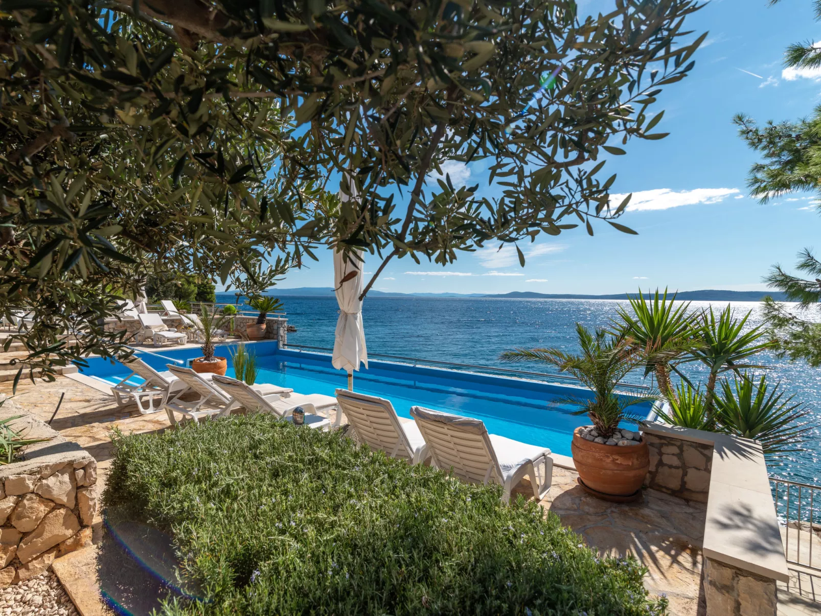 Villa Pinia - Draußen