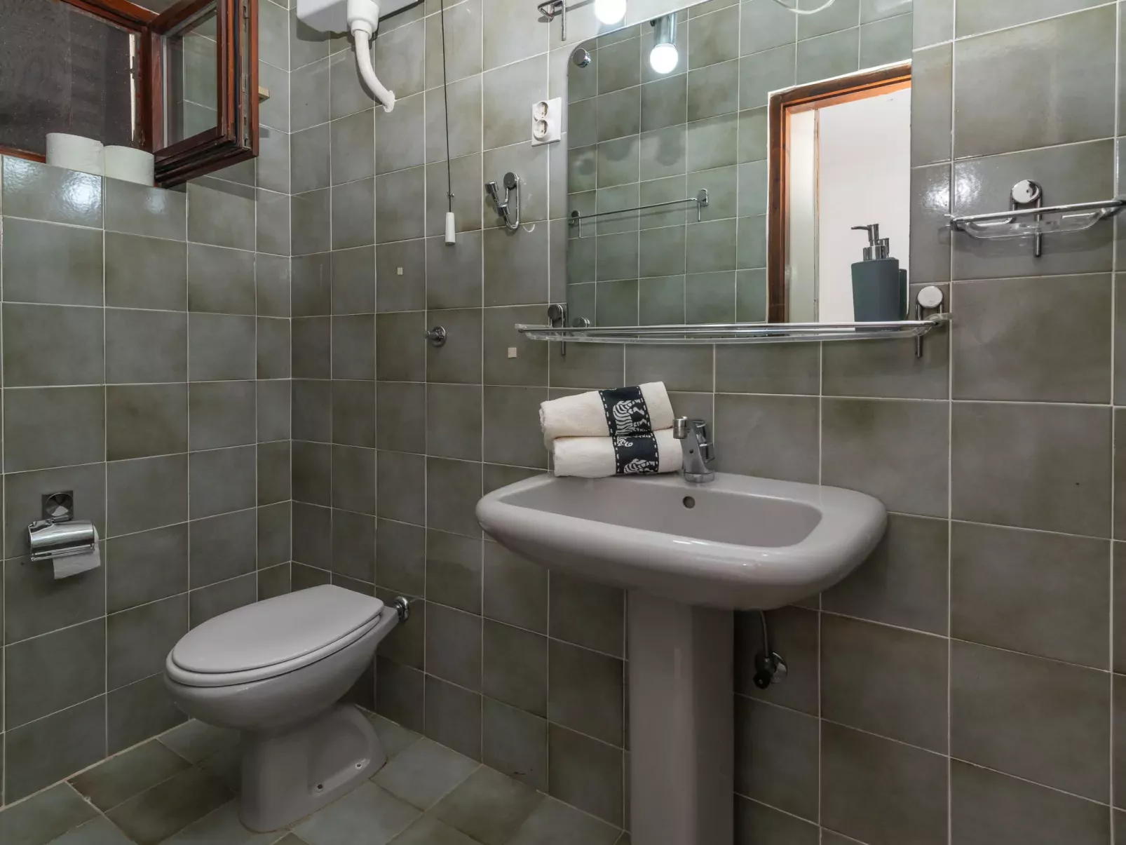 Villa Pinia-Inside