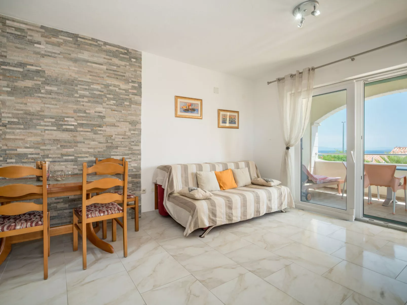 Villa Andjelka-Inside