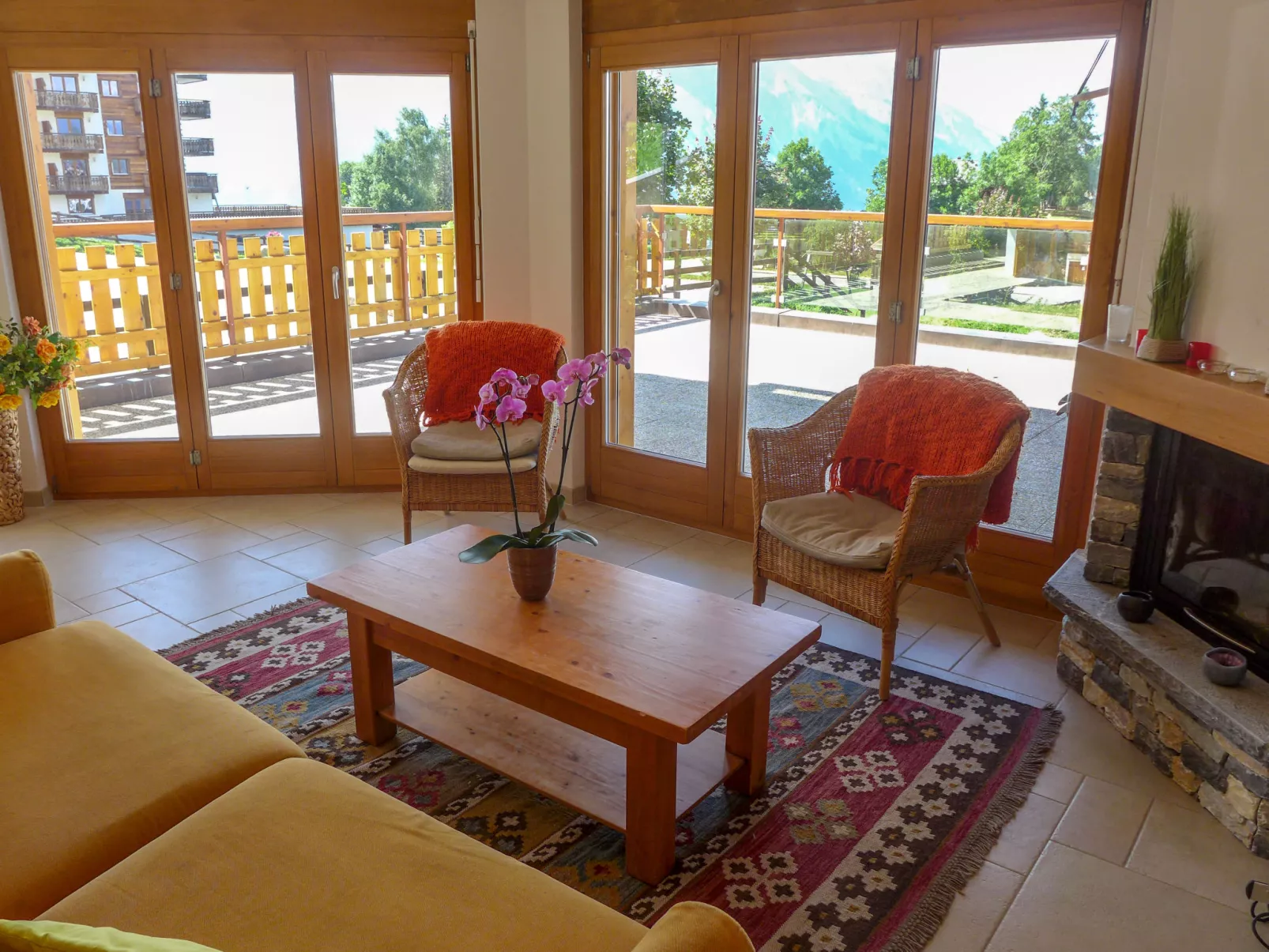 Domaine des Reines D1A-Inside