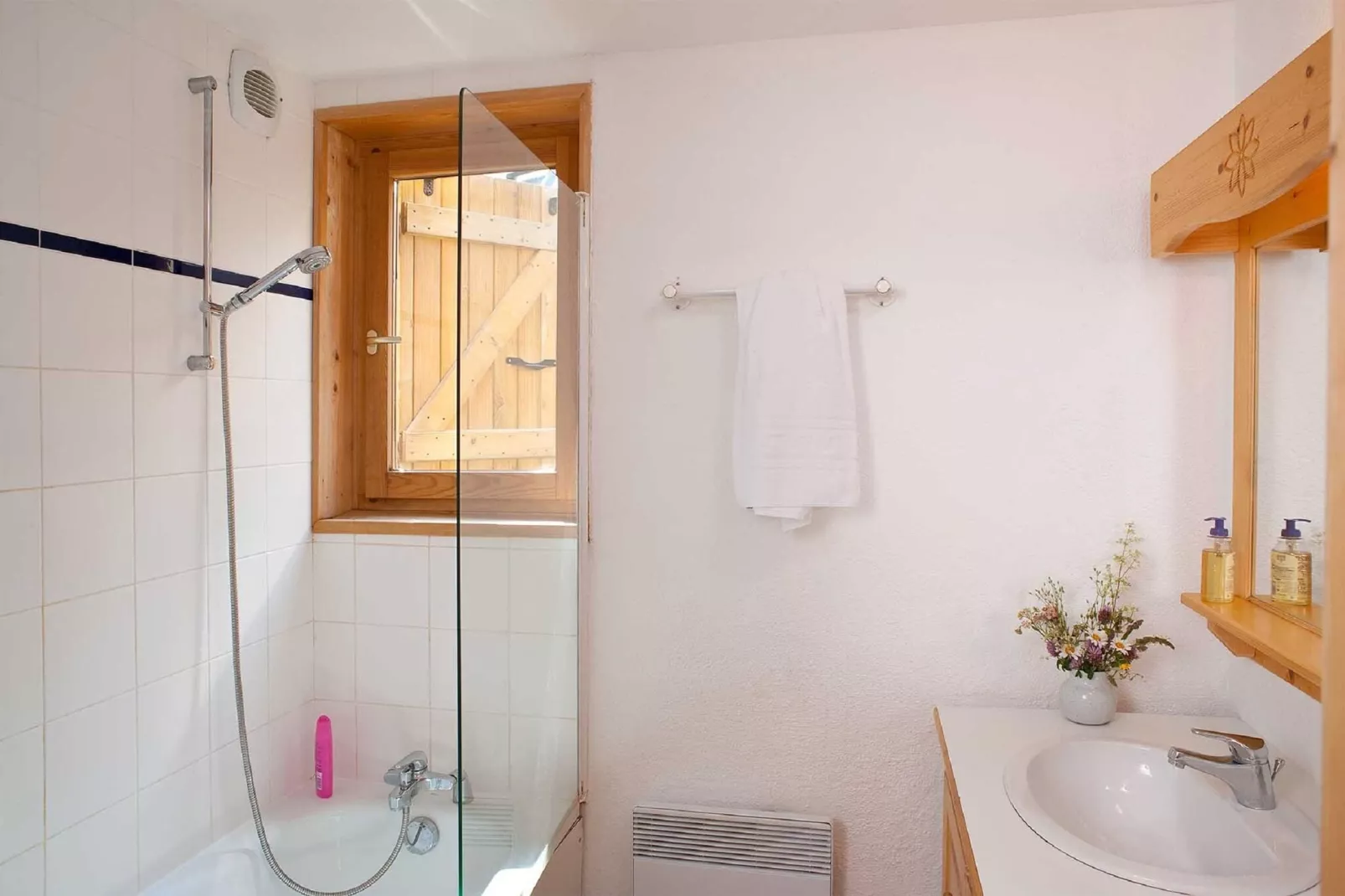 Les Fermes de Saint Sorlin 5-Bathroom