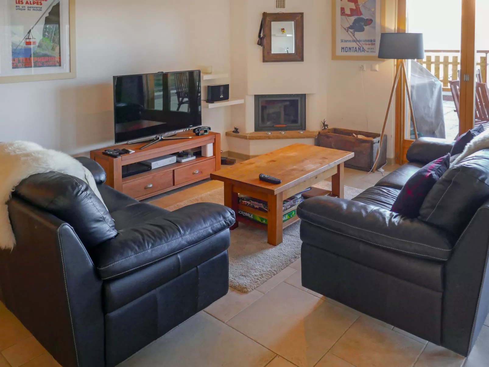 Domaine des Reines A2-Inside