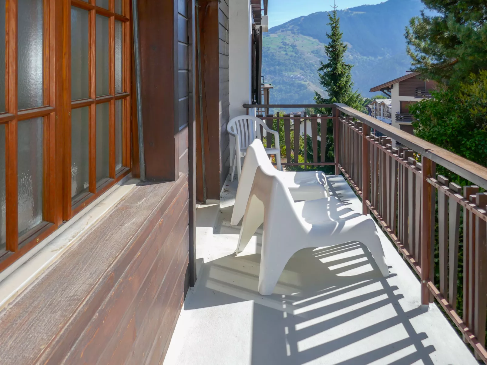 Mont-Soleil 2&3-Outside