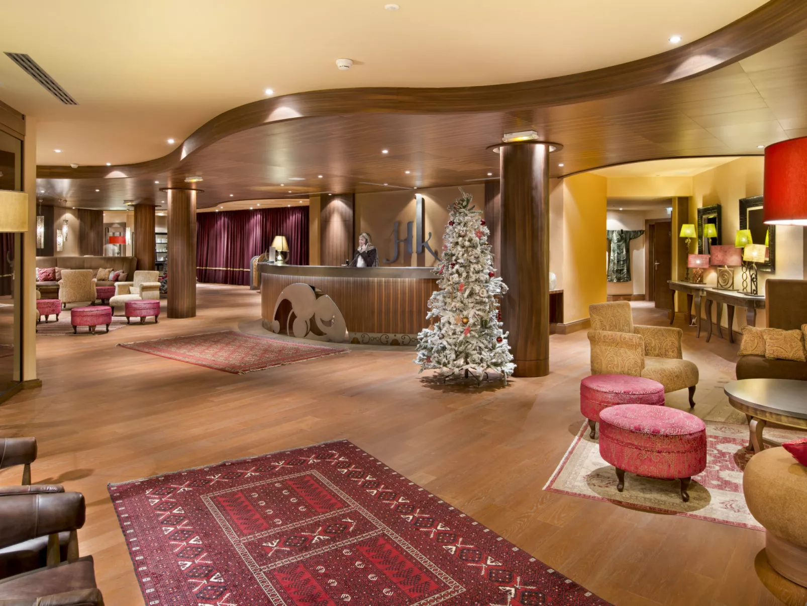 Le Hameau du Kashmir-Inside