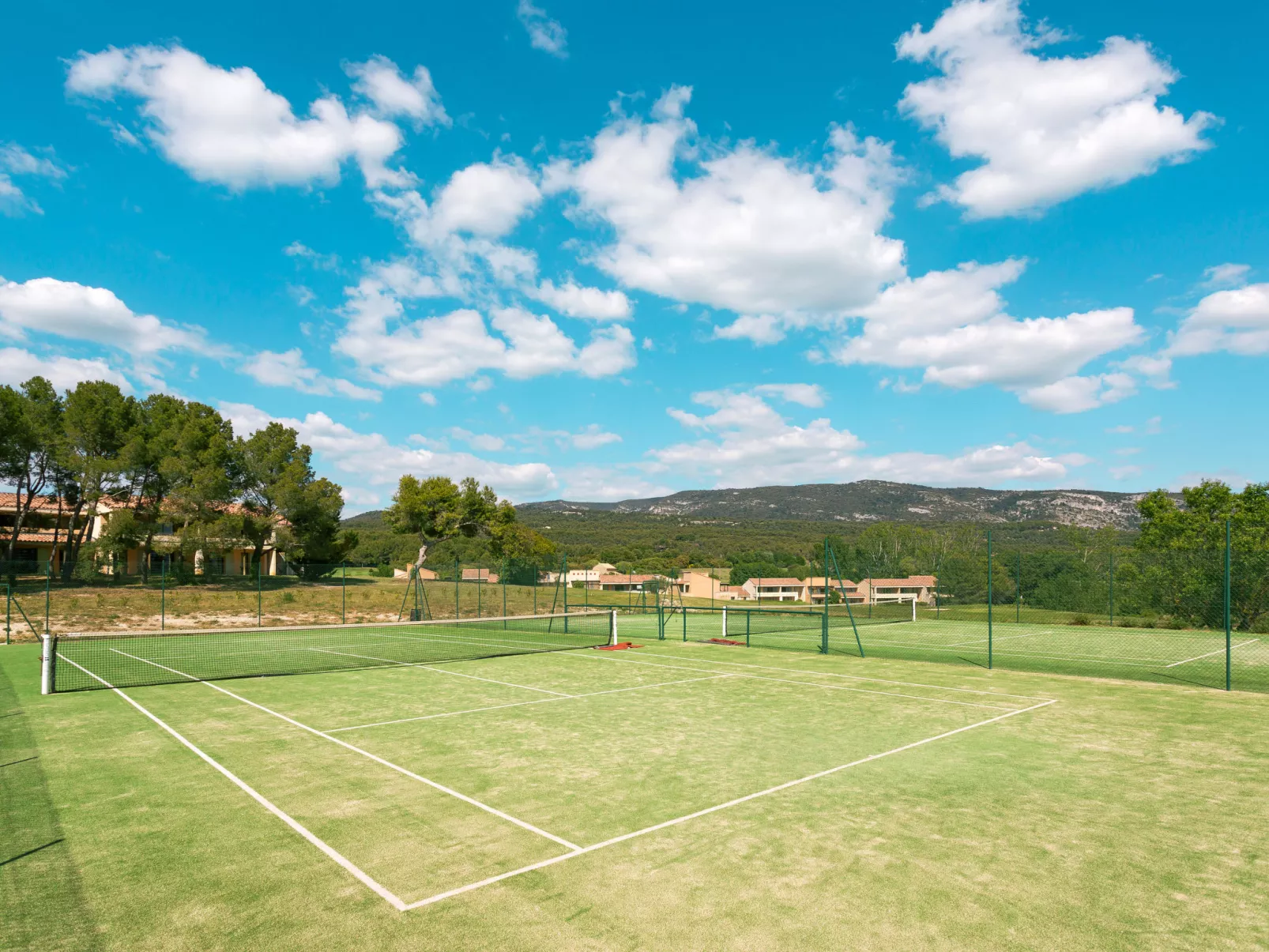 Provence Country Club-Draußen