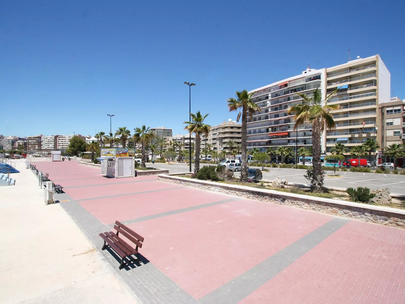 Residencial El Pinar-Drinnen