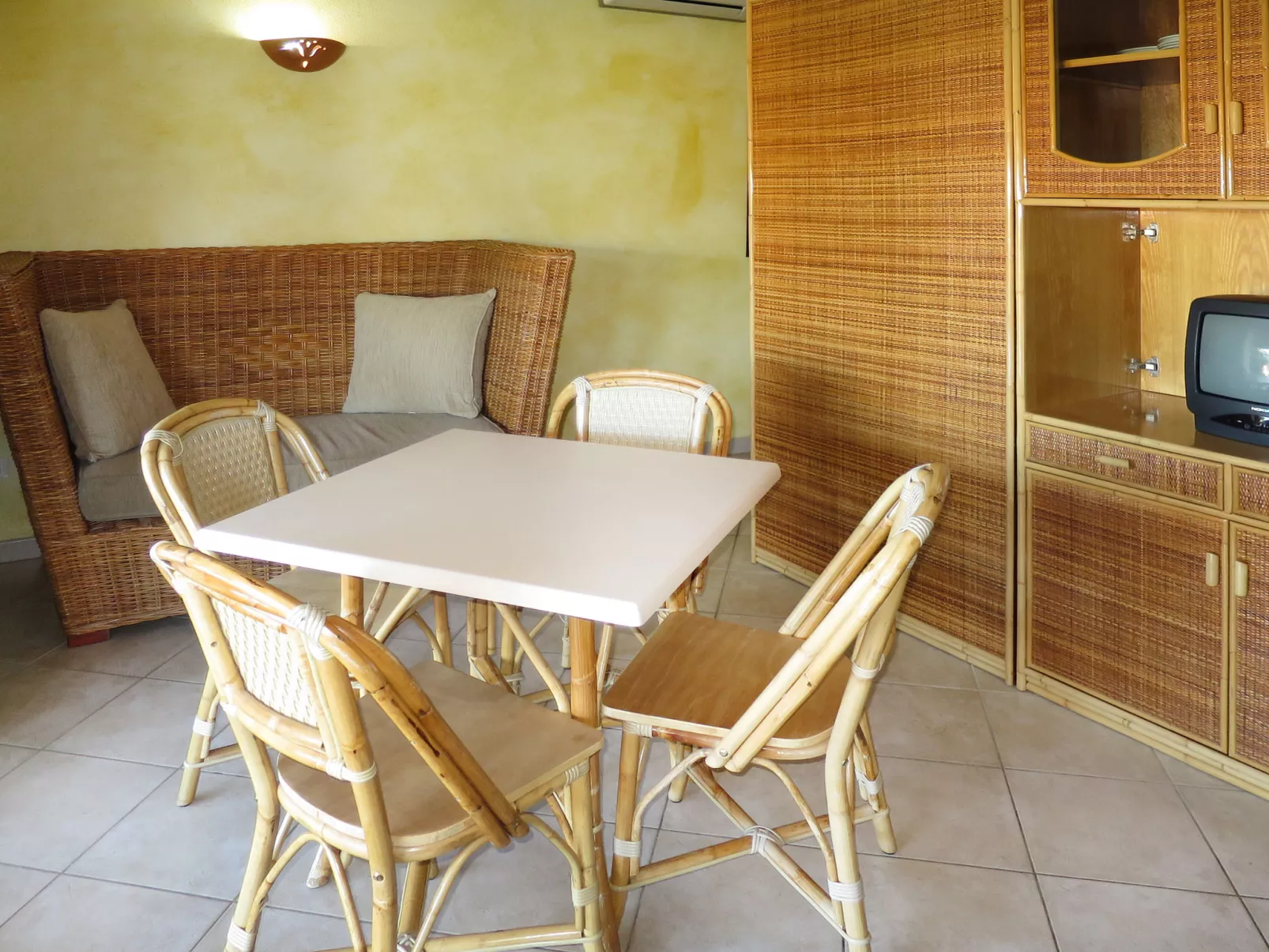 Il Borgo I (PCR160)-Inside