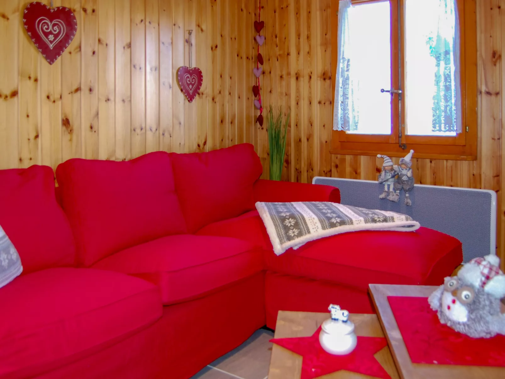 Le Ruisseau-Inside