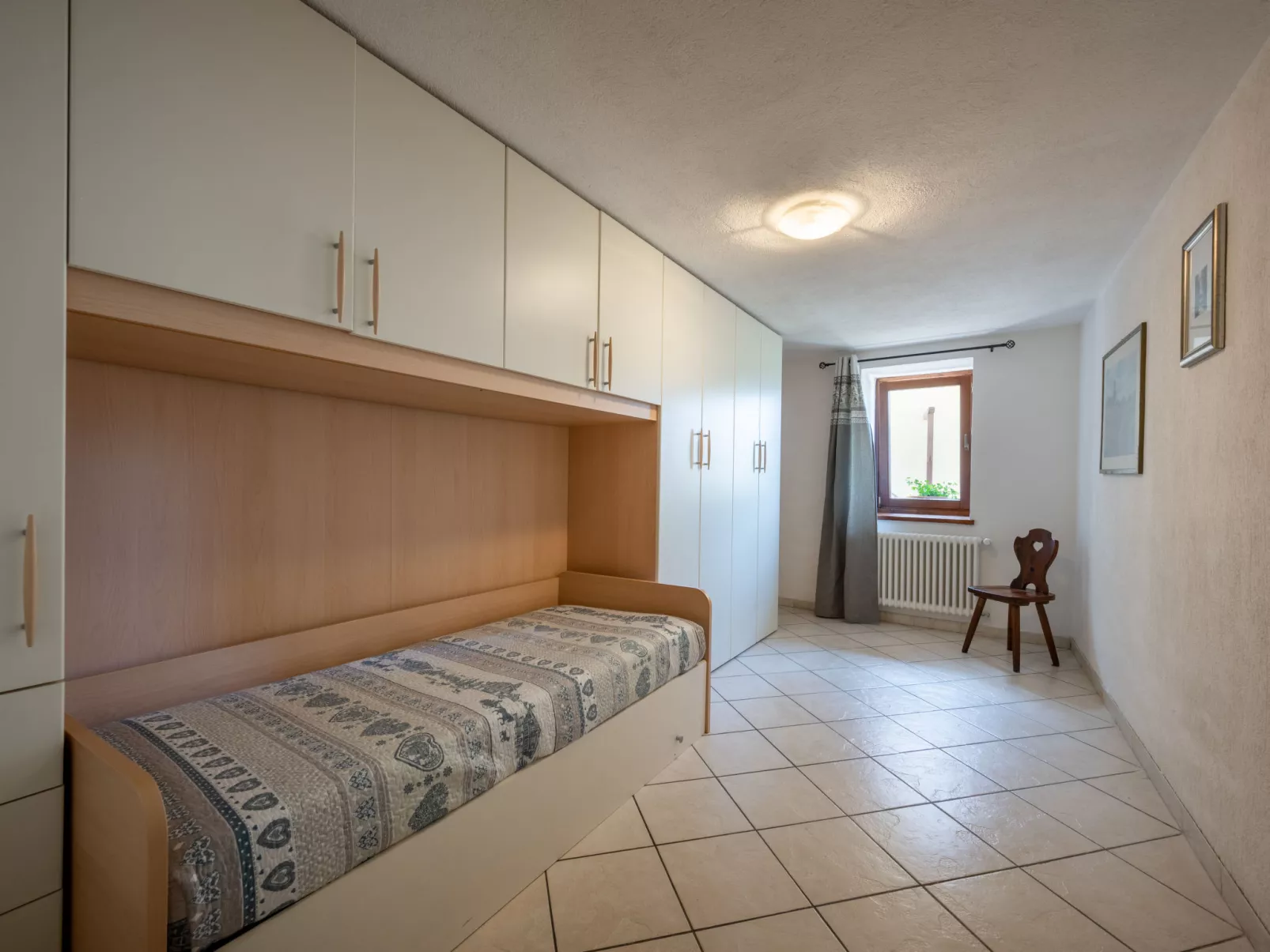 Ville sur Sarre-Inside