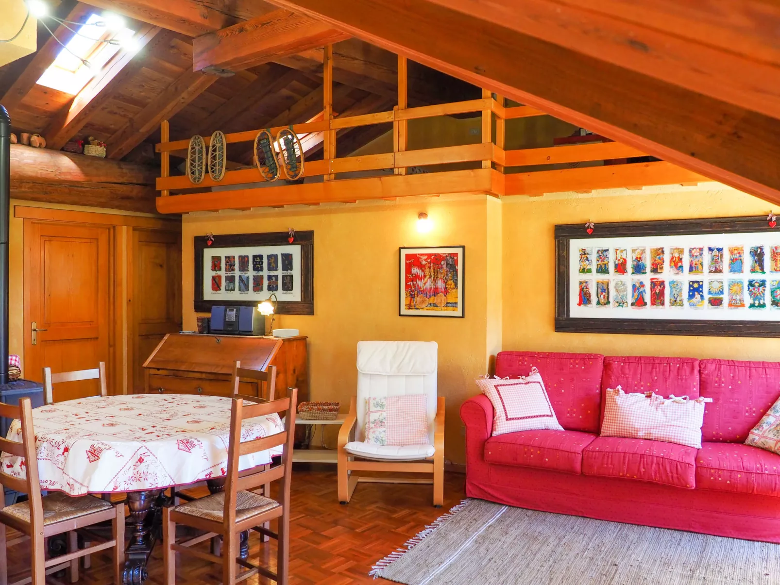Chez Les Roset-Inside