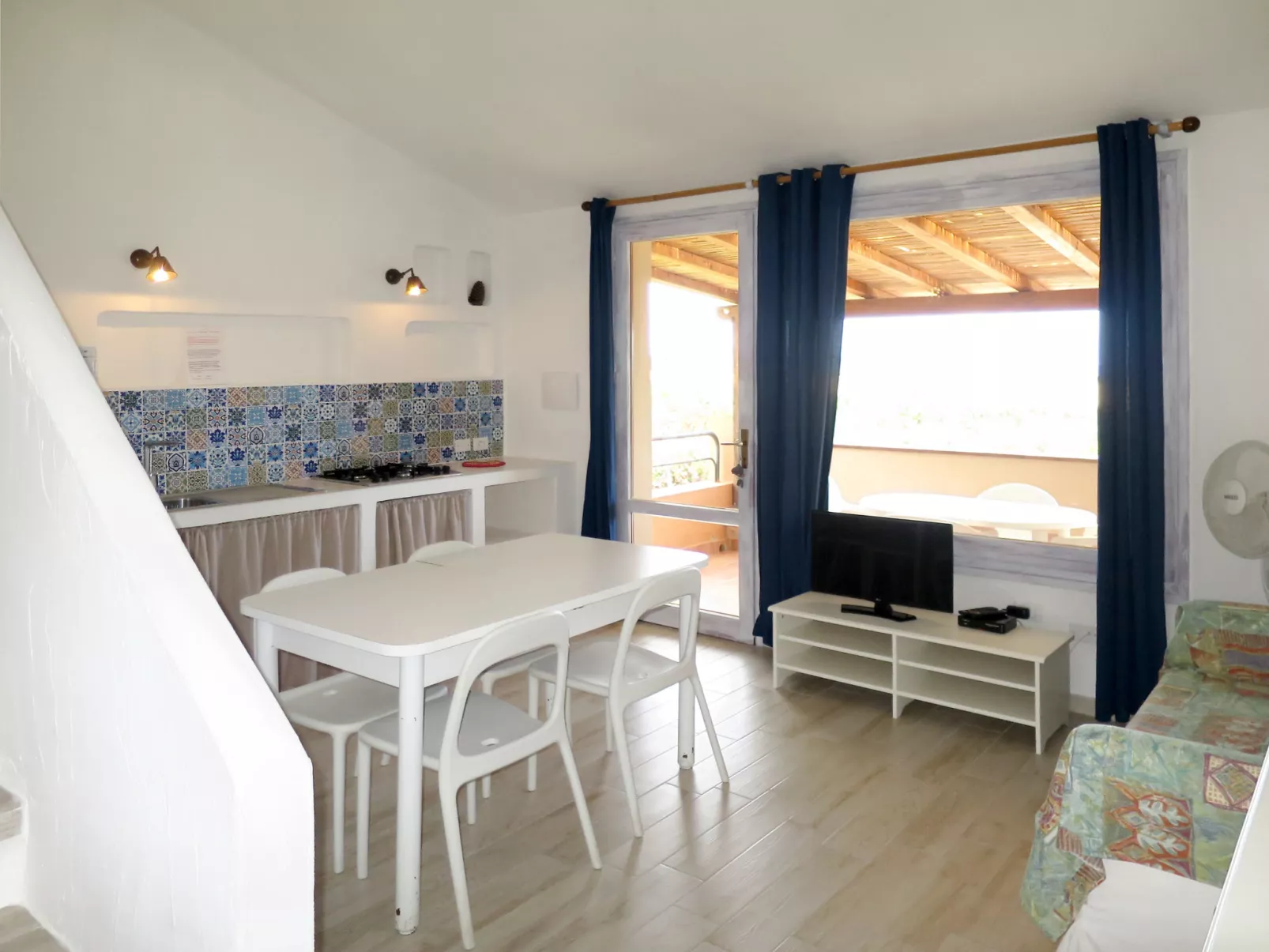 Residence Delphino (REI250)-Inside