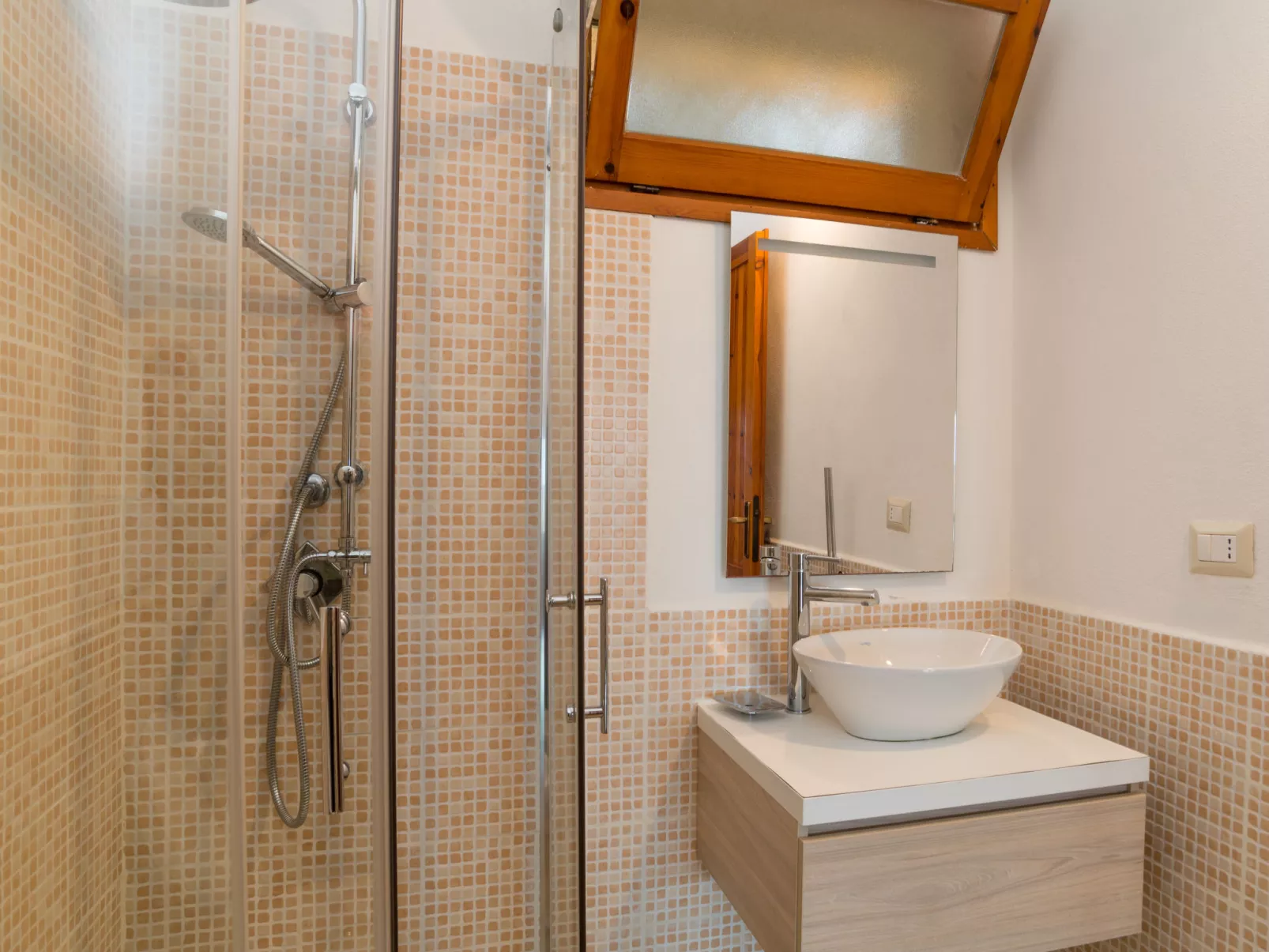 Residence Delphino (REI250)-Inside