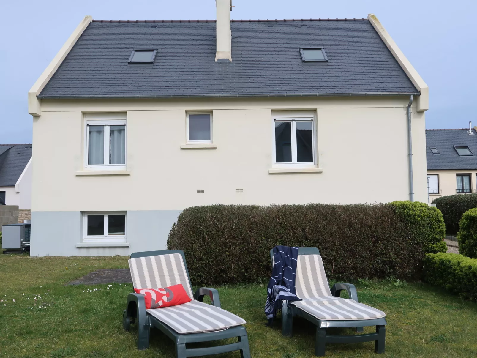 Chez Yves-Outside