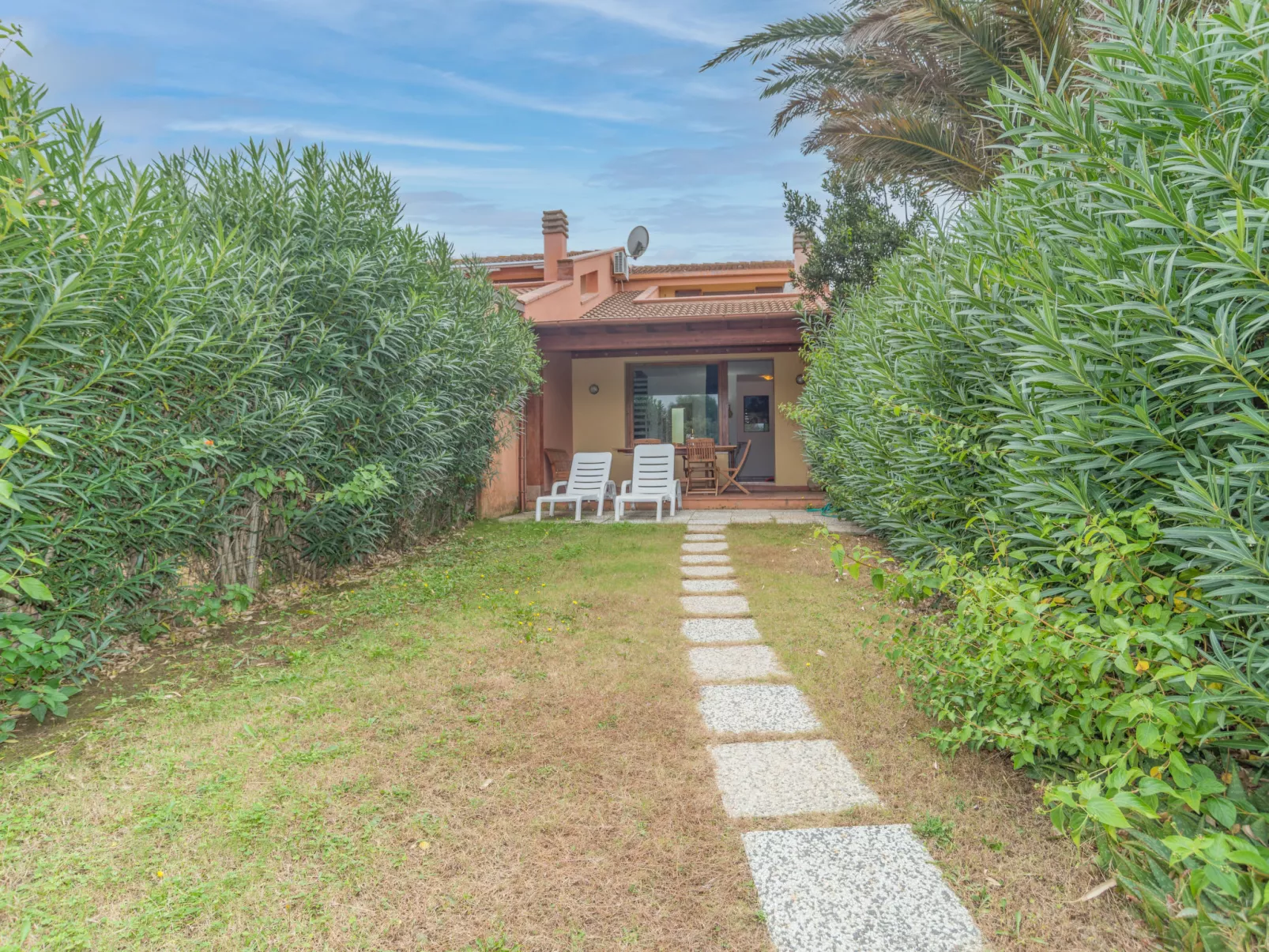 Villa Rossa (REI270)-Outside