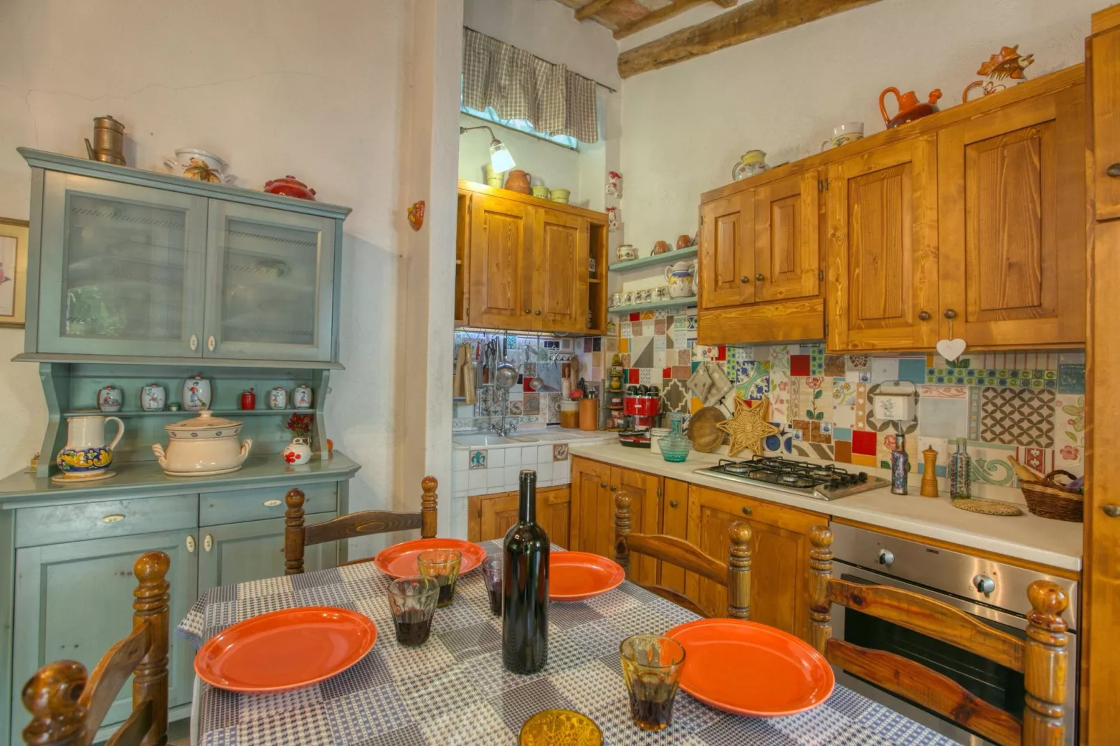Villa Giuli-Kitchen