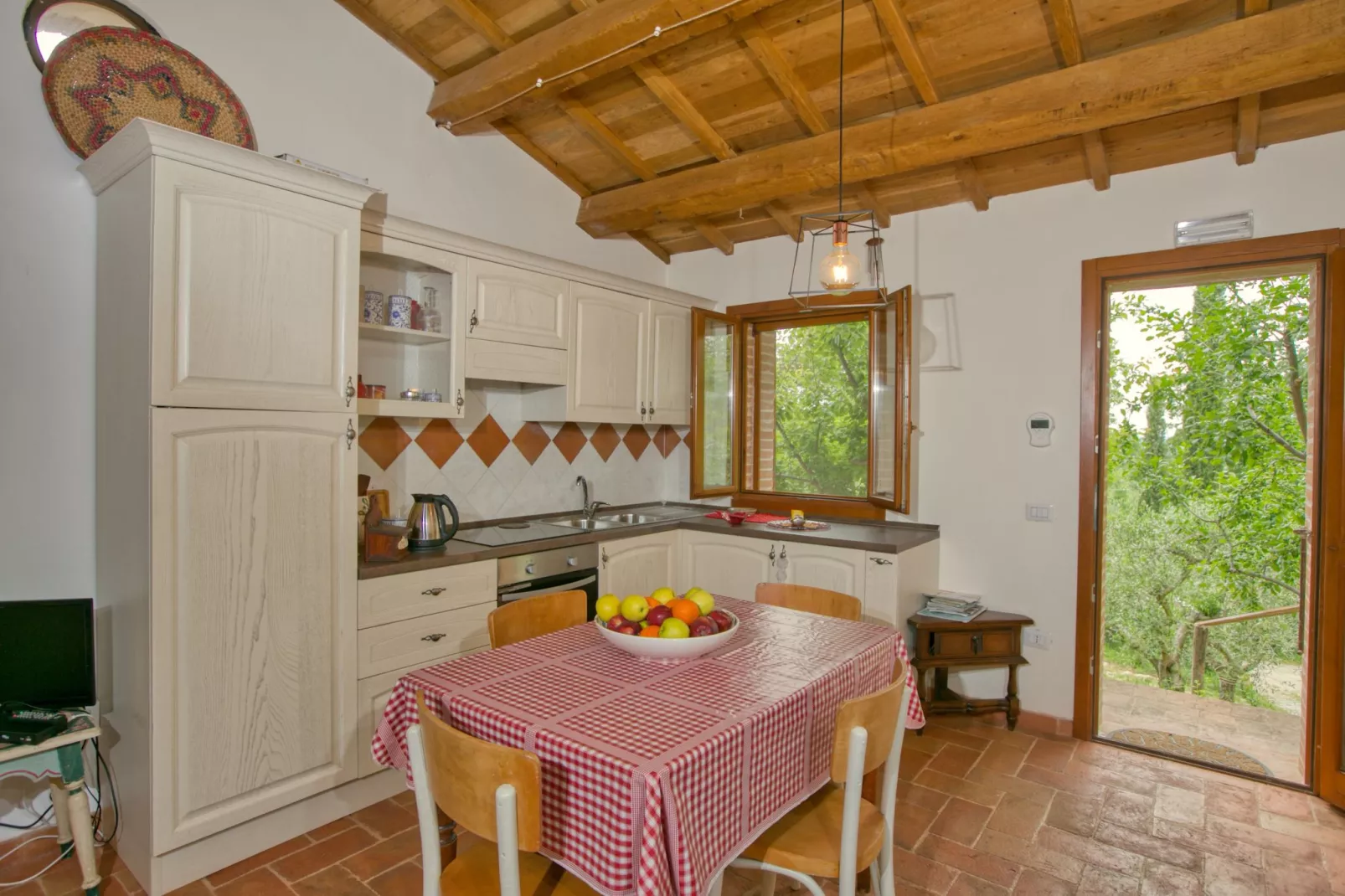 Villa Giuli-Kitchen