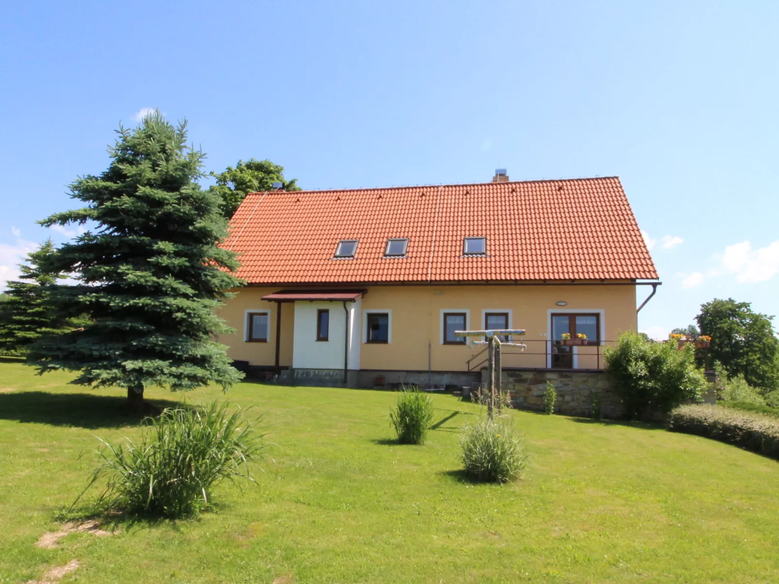 Rokytnice v Orlických horách-Outside