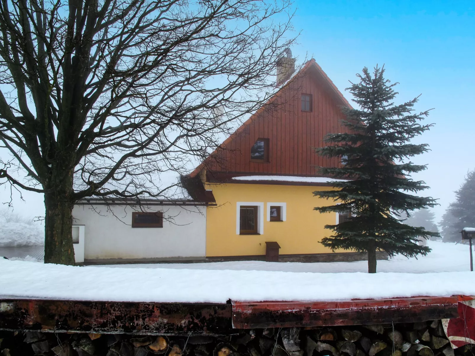 Rokytnice v Orlických horách-Outside