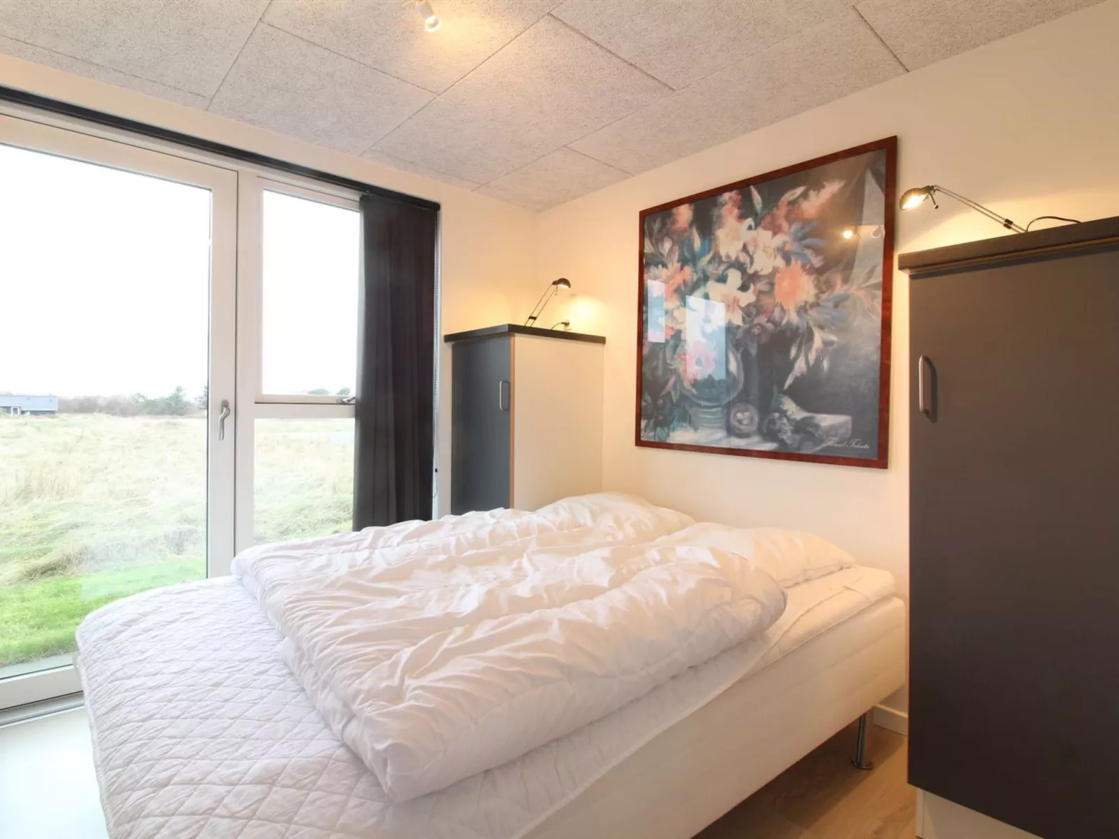 "Fader" - 950m from the sea-Inside