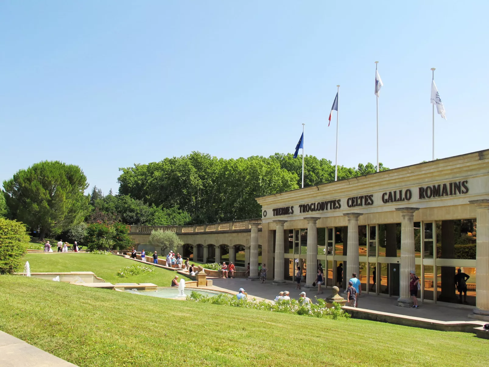 Domaine de Château Laval-Area